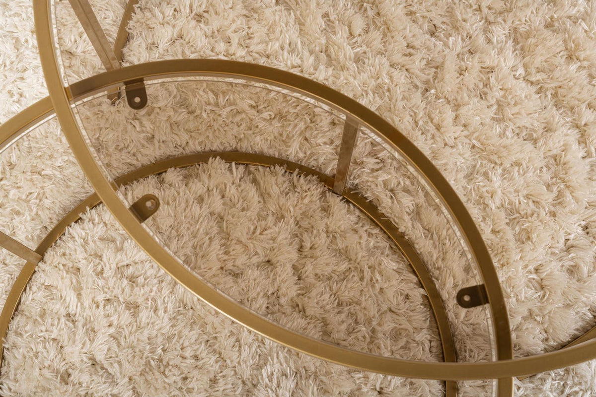 Aurum Sofatisch - Gold
 Bronze in Gold
 Bronze präsentiert im Onlineshop von KAQTU Design AG. Couchtisch ist von Nordure