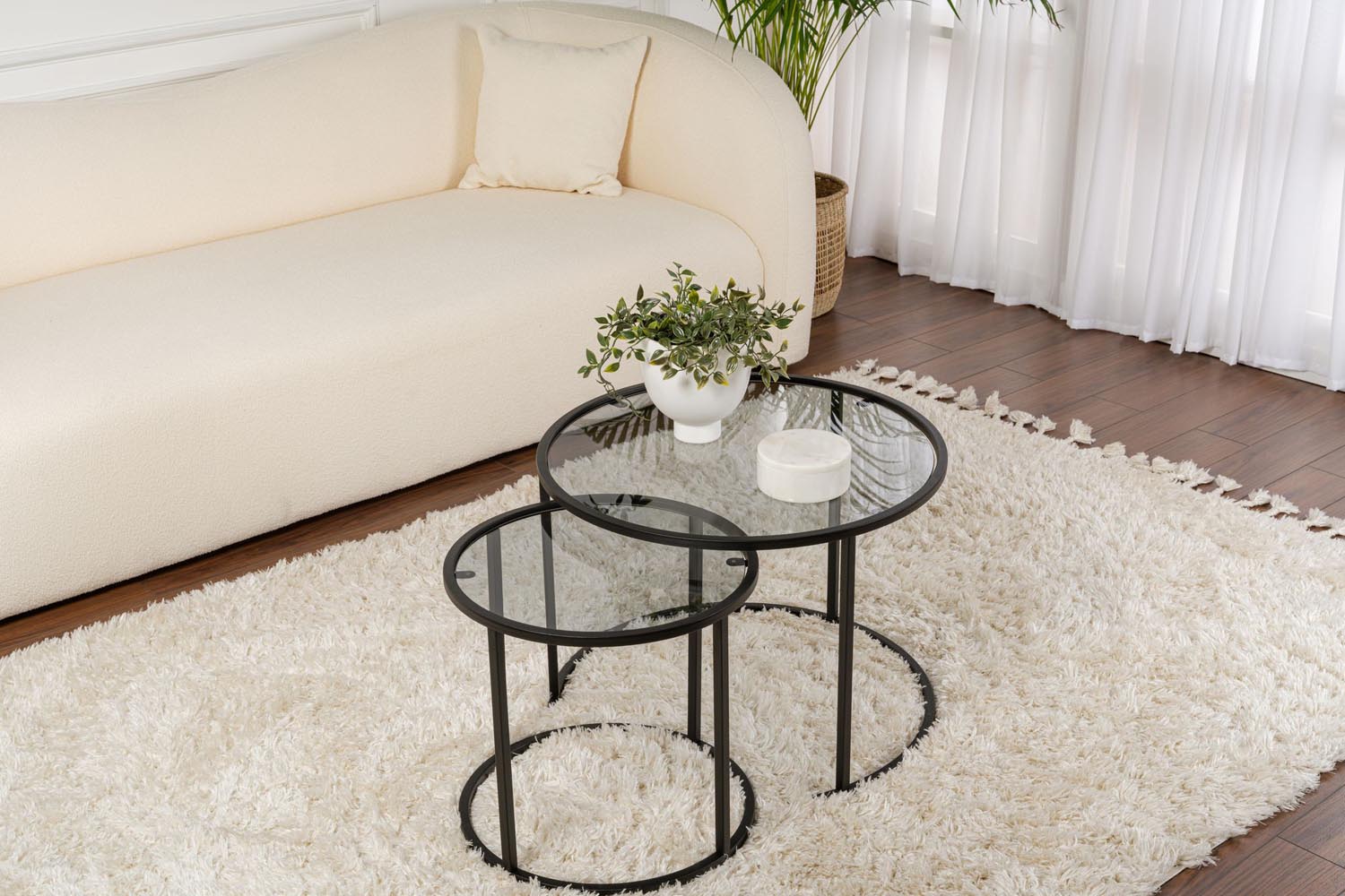 Aurum - 60, 42 - Black, Grey in Schwarz
 Grau präsentiert im Onlineshop von KAQTU Design AG. Beistelltisch ist von Nordure
