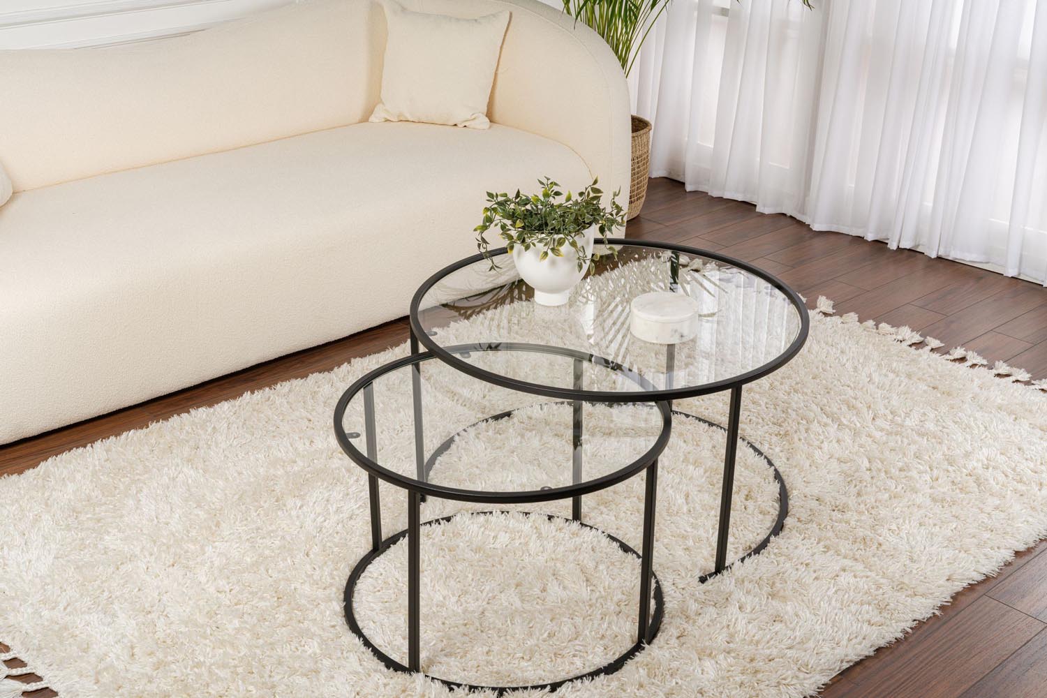 Aurum - 80, 60 - Black, Transparent in Schwarz Transparent präsentiert im Onlineshop von KAQTU Design AG. Beistelltisch ist von Nordure