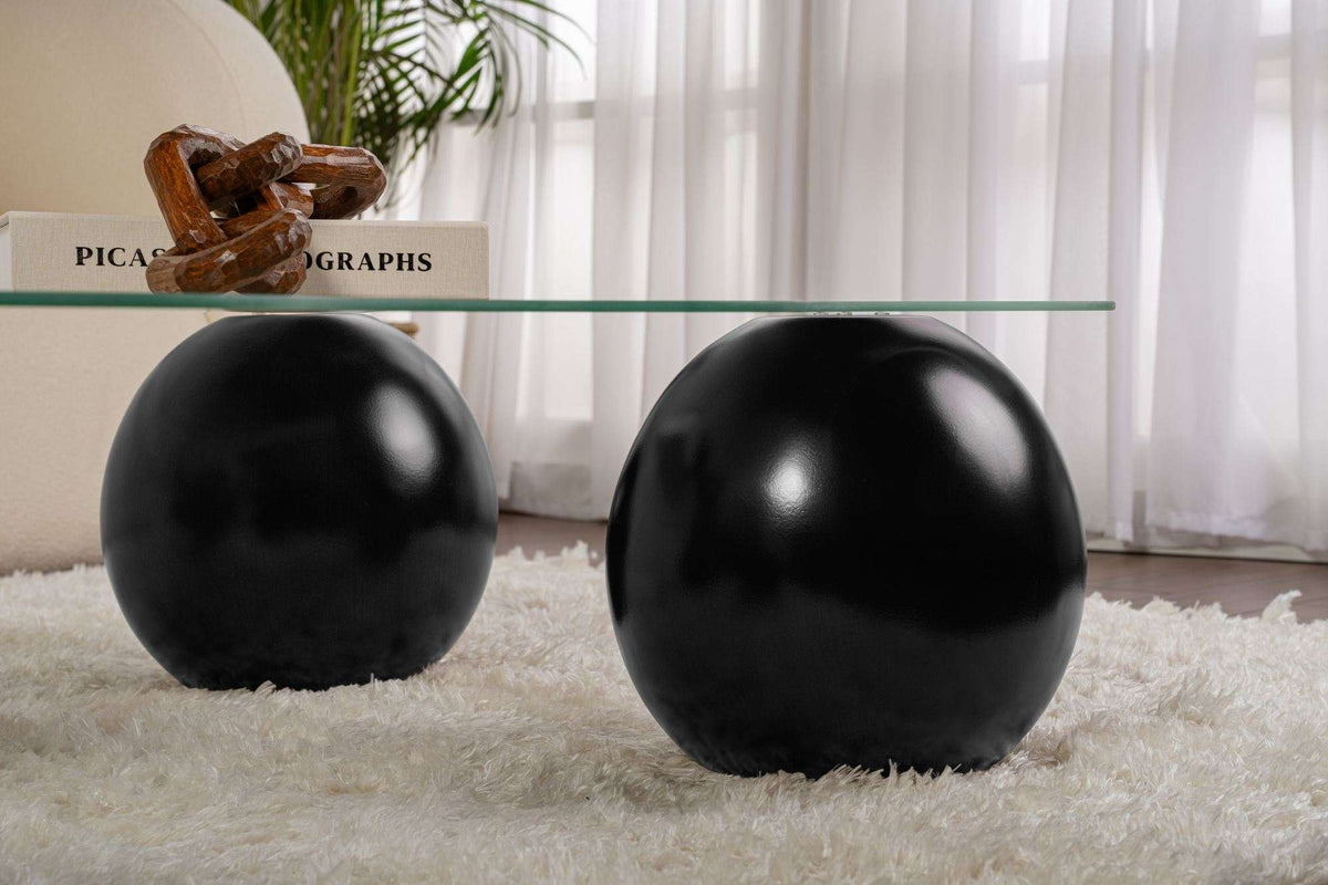 Noxa Sofatisch - Schwarz Transparent in Schwarz Transparent präsentiert im Onlineshop von KAQTU Design AG. Couchtisch ist von Nordure