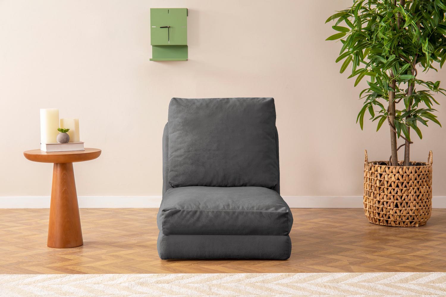 Taida - GR126 in Grau präsentiert im Onlineshop von KAQTU Design AG. Bettsofa ist von Atelier Del Sofa