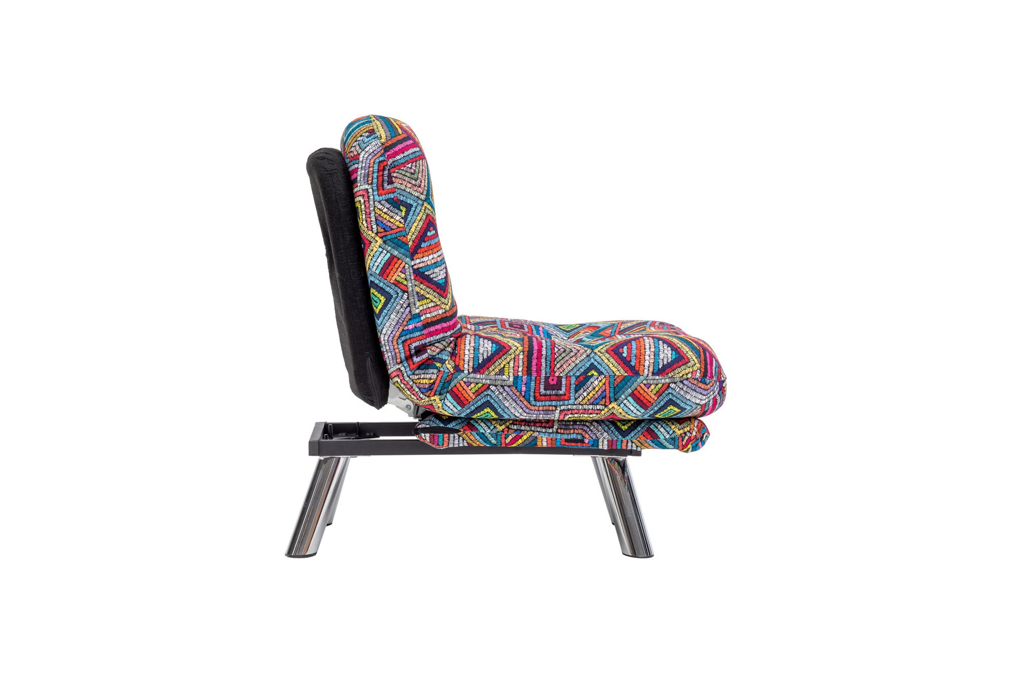 Misa Small Solo - Patchwork in Mehrfarbig präsentiert im Onlineshop von KAQTU Design AG. Bettsofa ist von Atelier Del Sofa