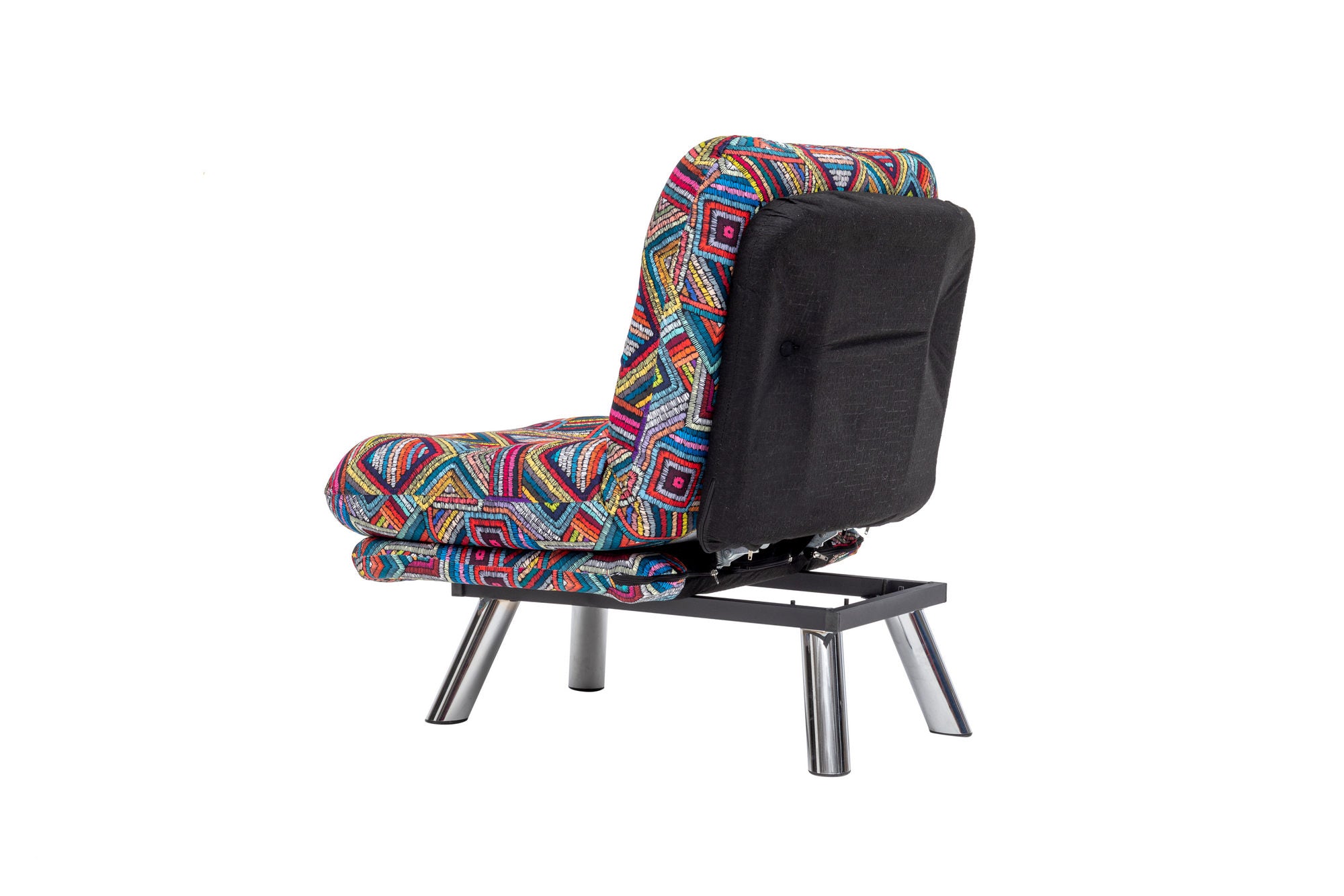 Misa Small Solo - Patchwork in Mehrfarbig präsentiert im Onlineshop von KAQTU Design AG. Bettsofa ist von Atelier Del Sofa