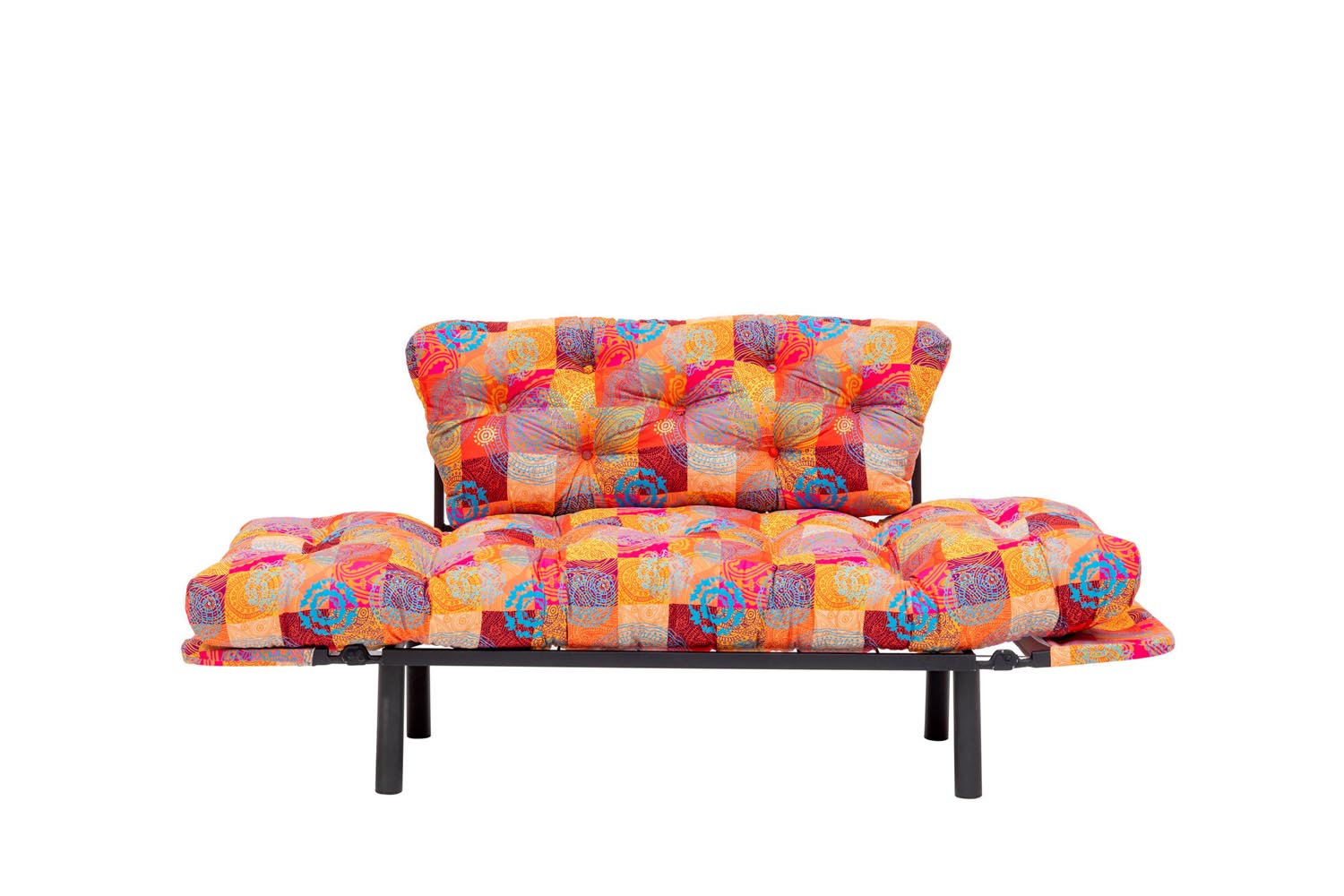 Nitta - Patchwork in Mehrfarbig präsentiert im Onlineshop von KAQTU Design AG. Bettsofa ist von Atelier Del Sofa