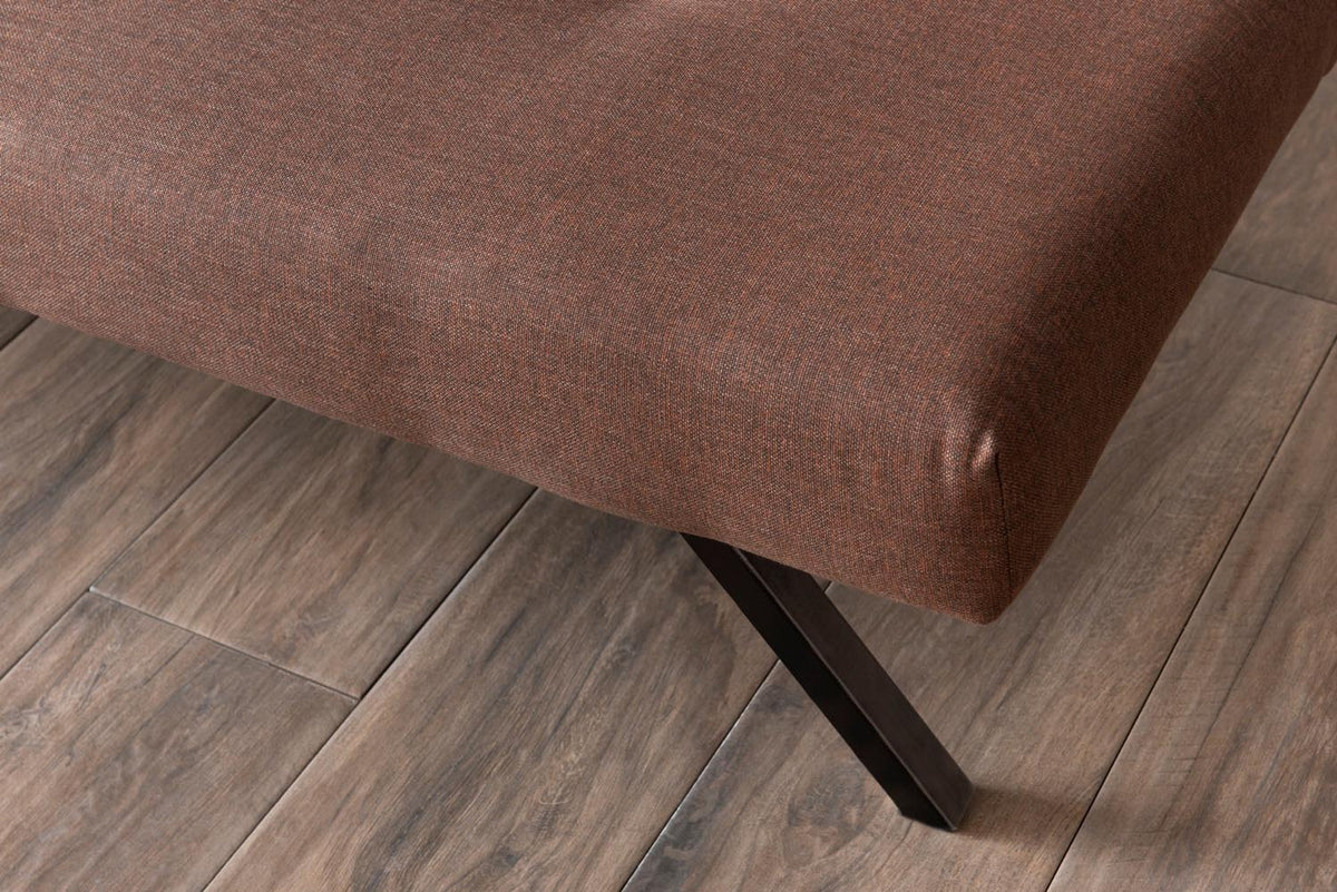 Zola Bettsofa - Braun in Braun präsentiert im Onlineshop von KAQTU Design AG. Bettsofa ist von Atelier Del Sofa