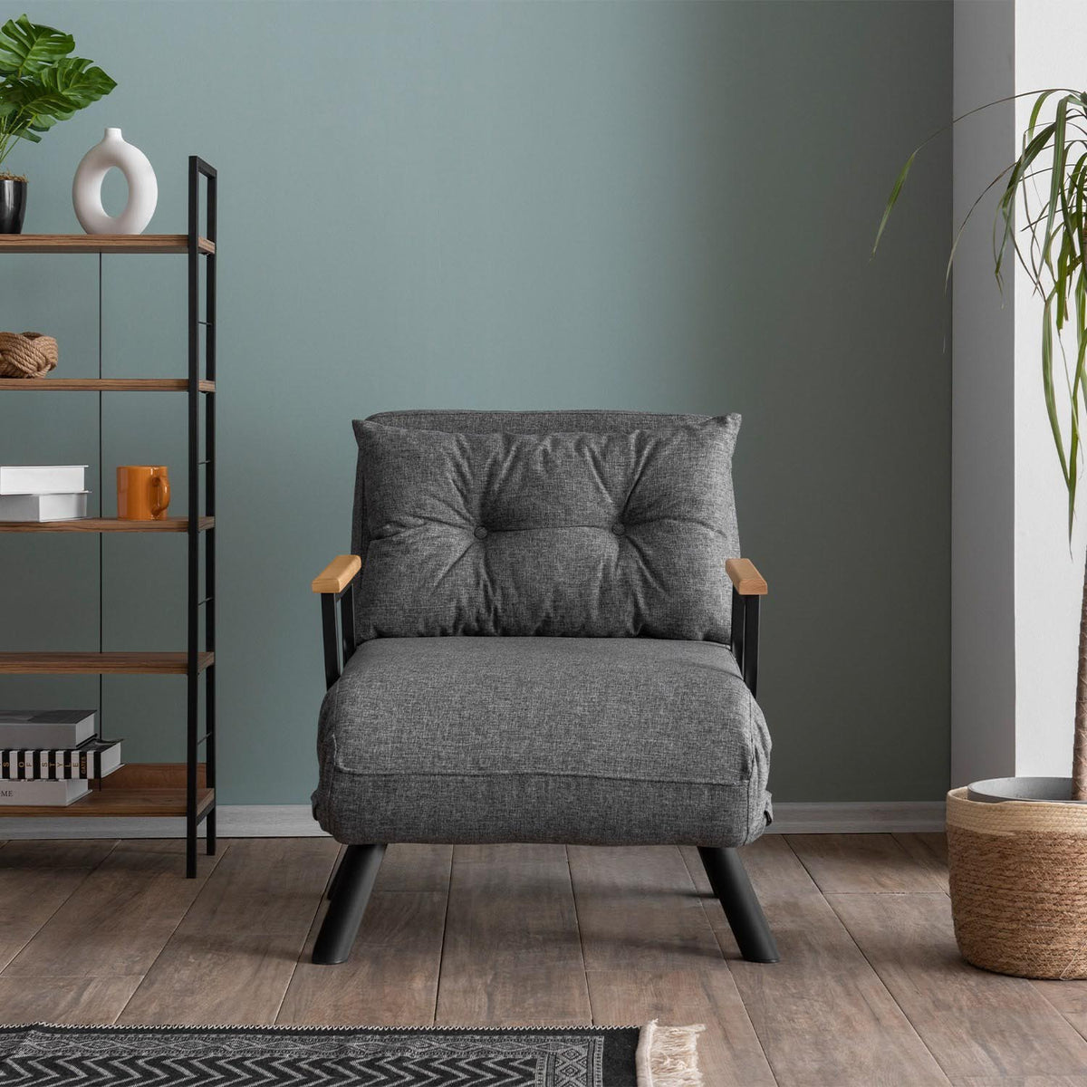 Sando Single Bettsofa - Hellgrau in Hellgrau präsentiert im Onlineshop von KAQTU Design AG. Bettsessel ist von Atelier Del Sofa