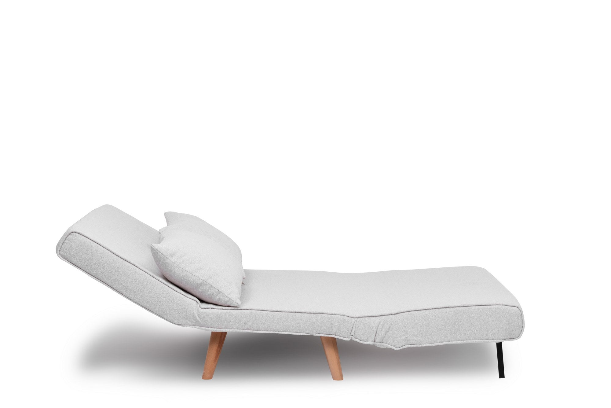 Folde 2-Seater - Teddy Fabric - White in Weiss präsentiert im Onlineshop von KAQTU Design AG. Bettsofa ist von Atelier Del Sofa