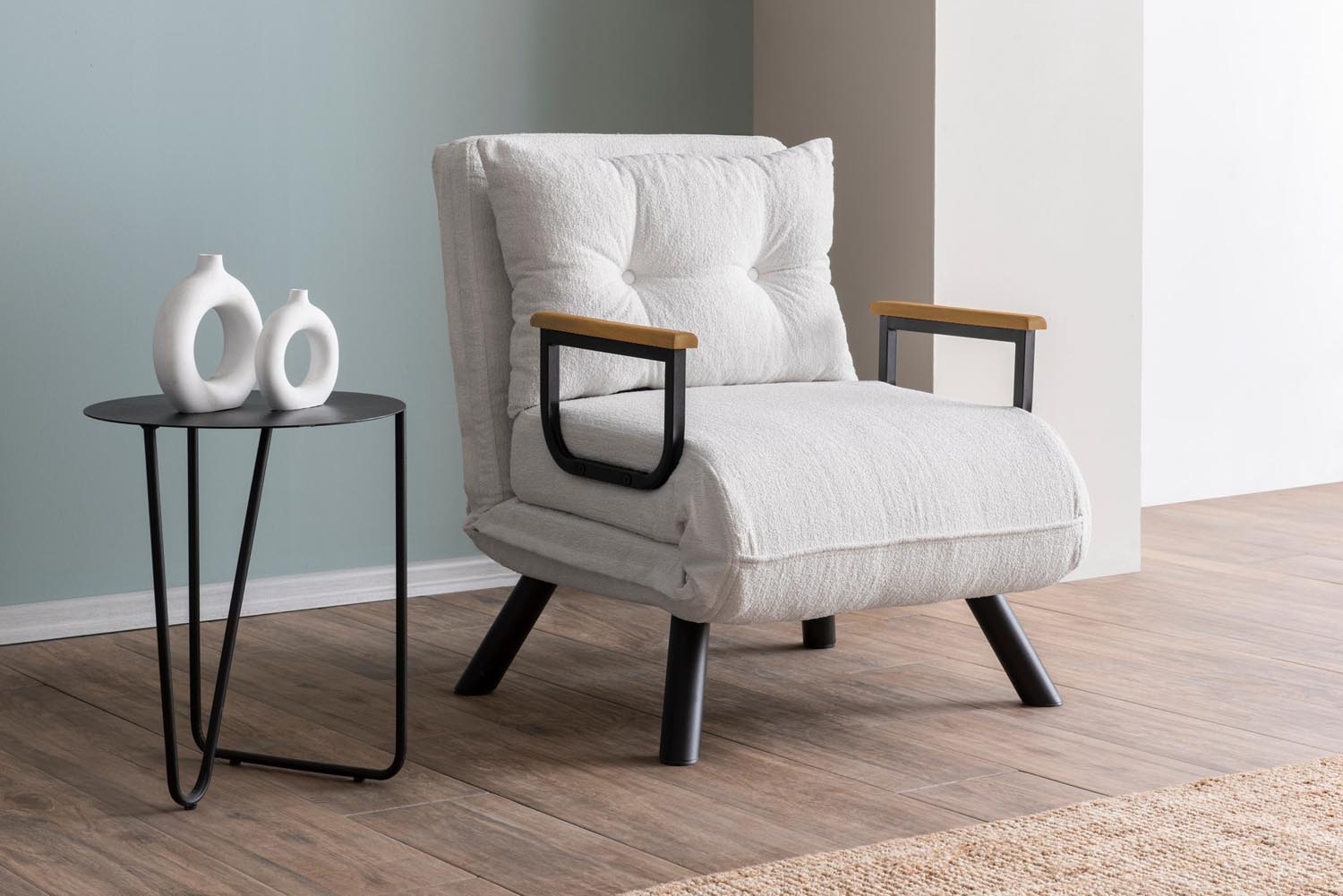 Sando Single - Teddy Fabric - White in Weiss präsentiert im Onlineshop von KAQTU Design AG. Bettsofa ist von Atelier Del Sofa
