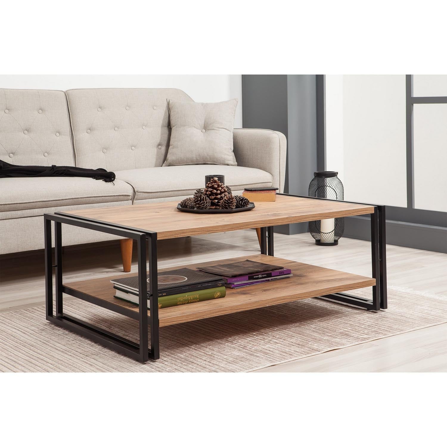 Cosmo Rectus in Atlantische Kiefer Schwarz präsentiert im Onlineshop von KAQTU Design AG. Beistelltisch ist von Hanah Home