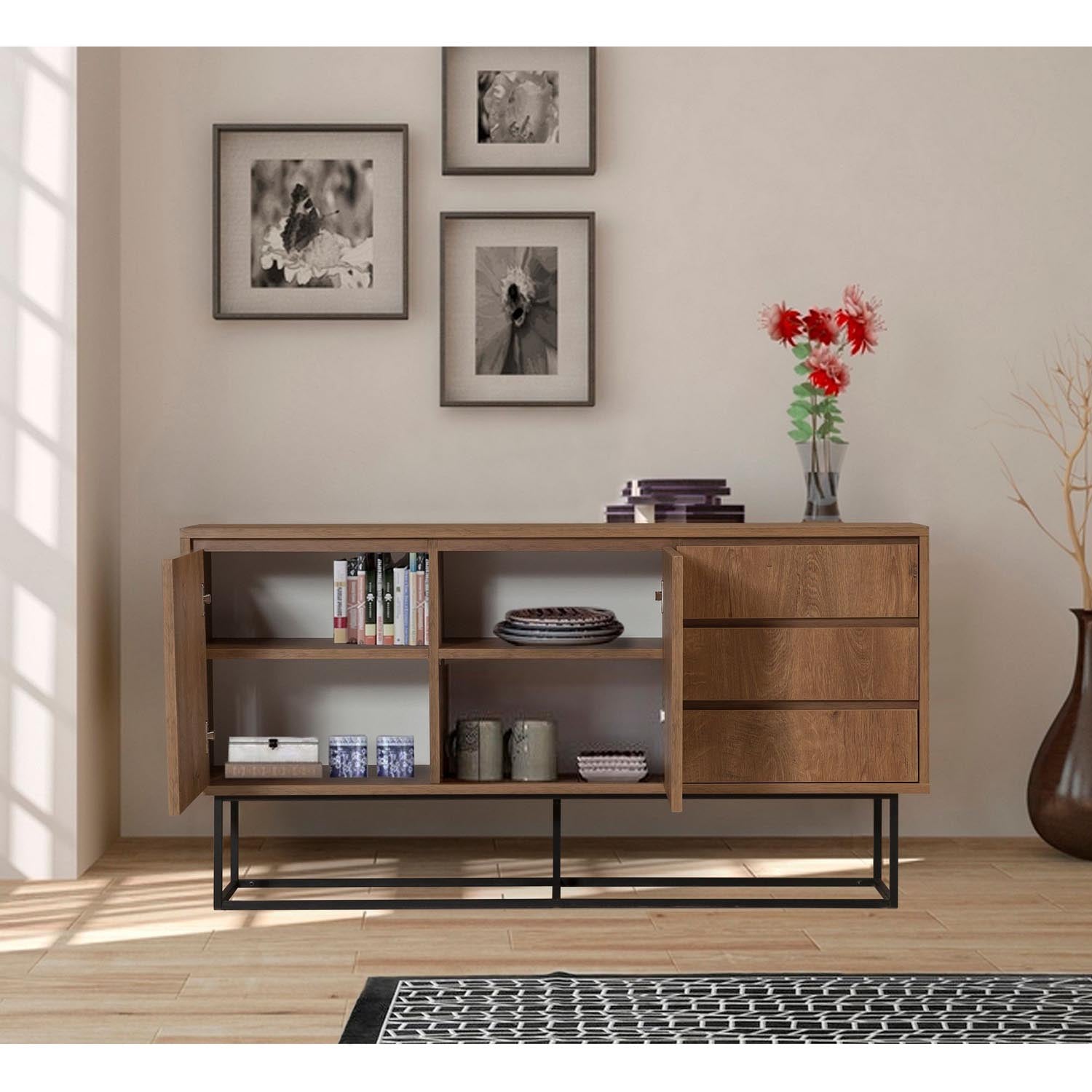 Ruba in Walnuss Schwarz präsentiert im Onlineshop von KAQTU Design AG. High-Sideboard ist von Hanah Home