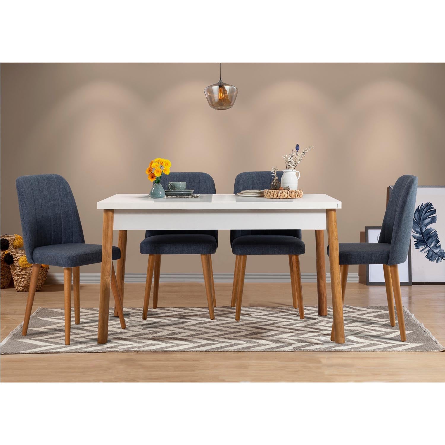 Costa Masa Atlantic White in Atlantische Kiefer Weiss präsentiert im Onlineshop von KAQTU Design AG. Esstisch ist von Hanah Home