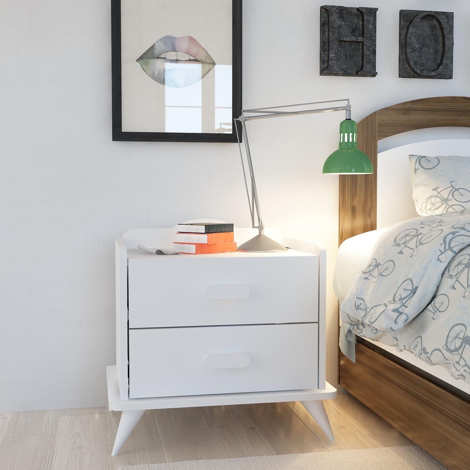 Andaz in Weiss präsentiert im Onlineshop von KAQTU Design AG. Nachttisch ist von Hanah Home