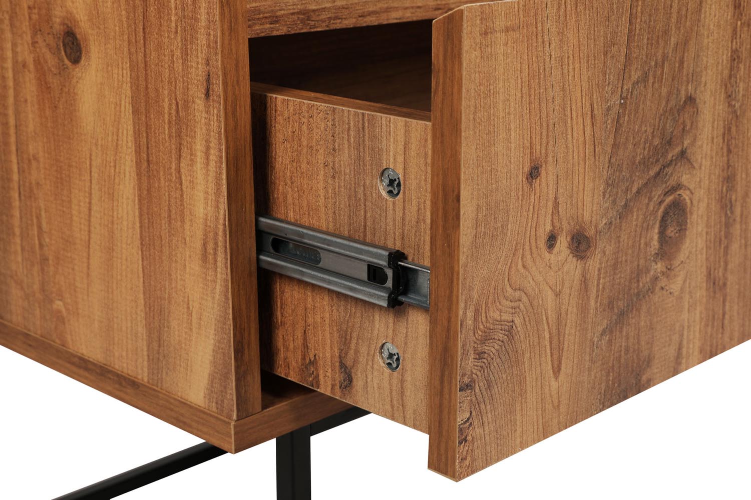 Lupin 180 - Walnut in Walnuss Schwarz präsentiert im Onlineshop von KAQTU Design AG. Sideboard ist von Hanah Home