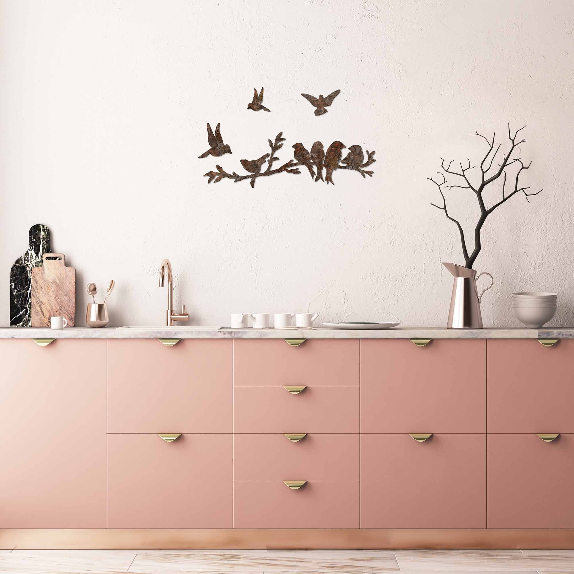 Rusty Birds 2 in Antiquation präsentiert im Onlineshop von KAQTU Design AG. Wanddeko ist von Wallity