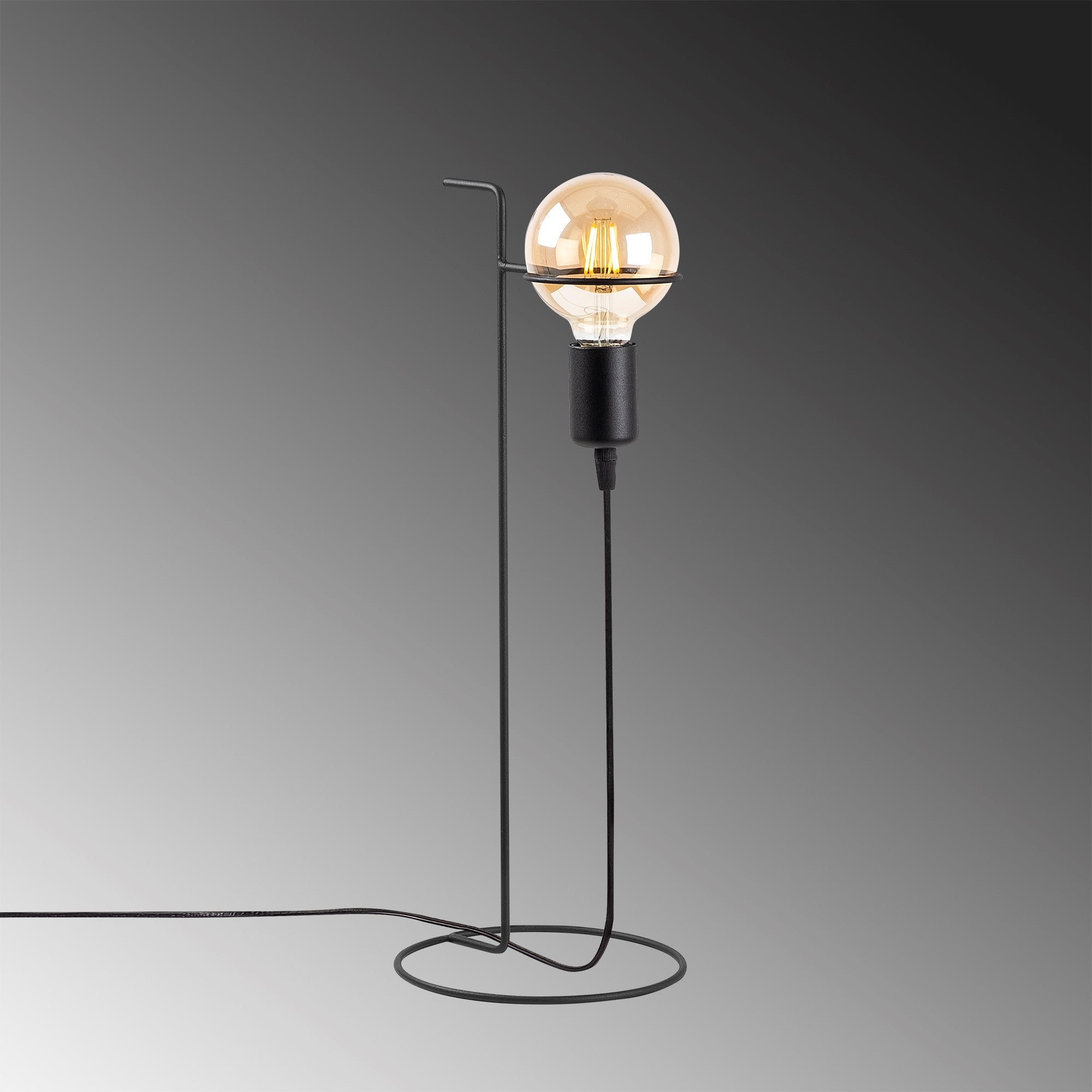 Pota - 3674 in Schwarz präsentiert im Onlineshop von KAQTU Design AG. Tischleuchte ist von Opviq
