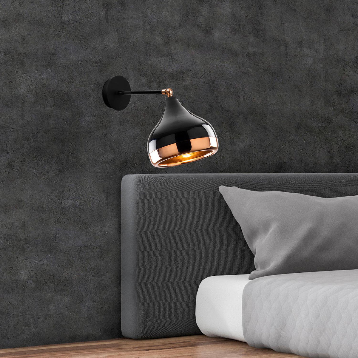 Yıldo Wandleuchte - Schwarz
 Kupfer in Schwarz
 Kupfer präsentiert im Onlineshop von KAQTU Design AG. Wandleuchte ist von Opviq