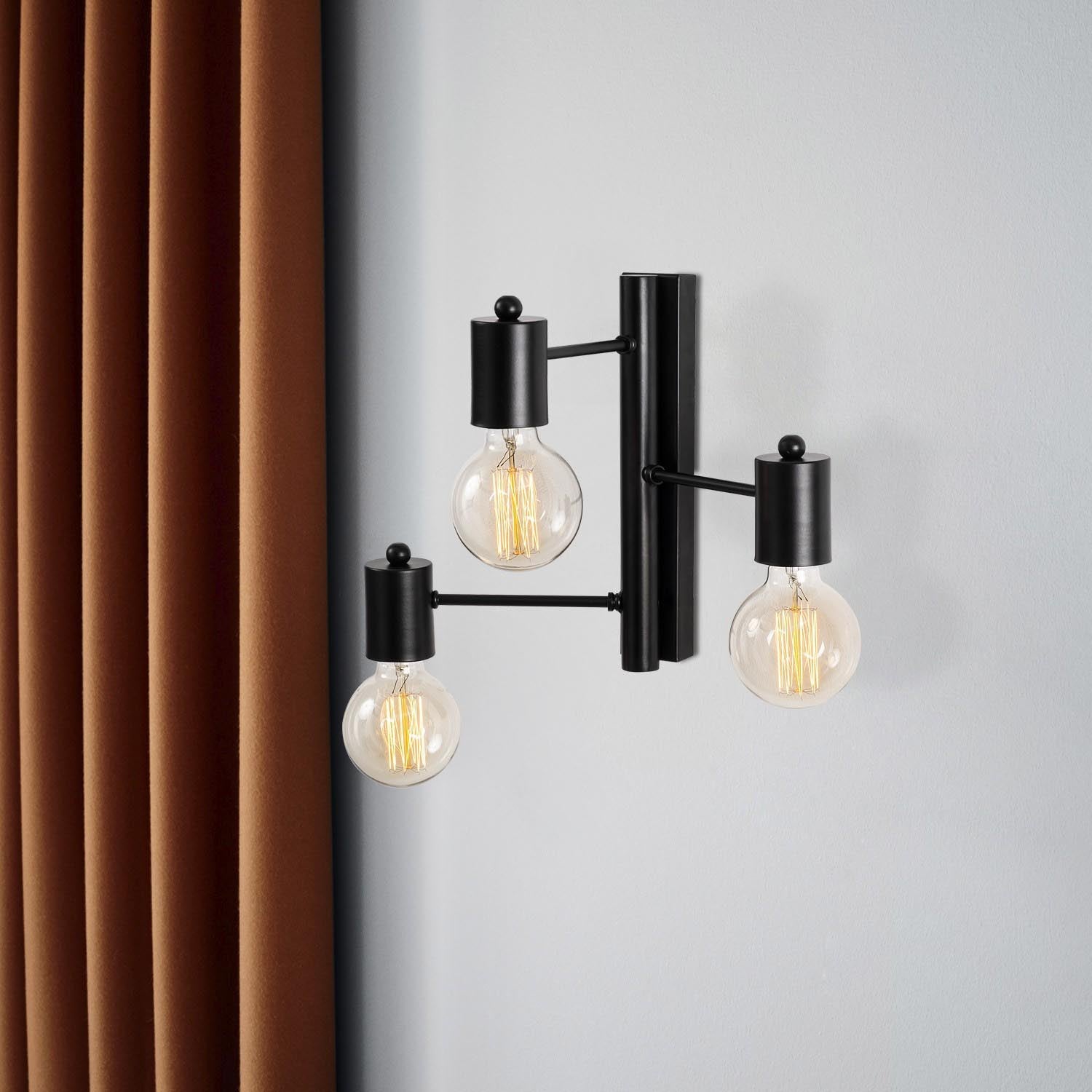 Hexa - 6946 in Schwarz präsentiert im Onlineshop von KAQTU Design AG. Wandleuchte ist von Opviq