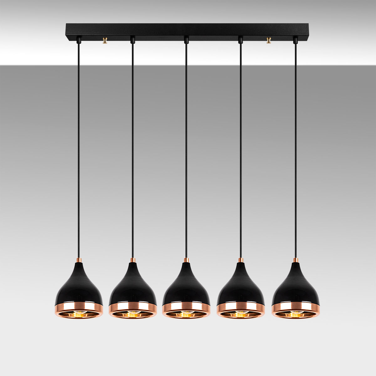 Yıldo Pendellampe - Schwarz
 Kupfer in Schwarz
 Kupfer präsentiert im Onlineshop von KAQTU Design AG. Pendelleuchte ist von Opviq