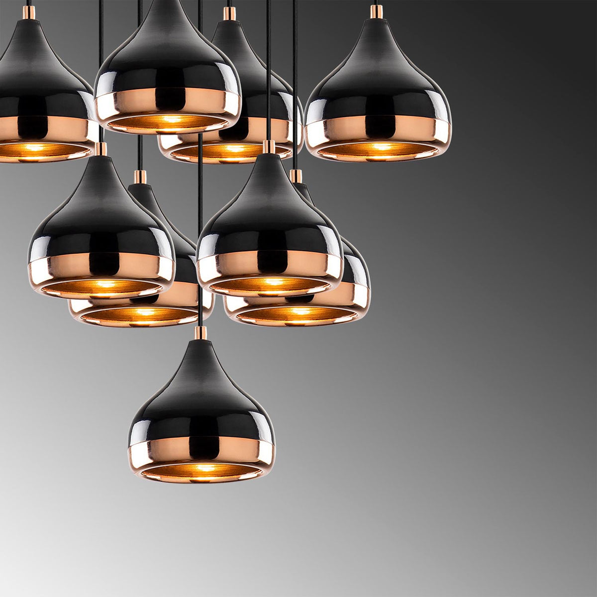 Yıldo Pendellampe - Schwarz in Schwarz präsentiert im Onlineshop von KAQTU Design AG. Pendelleuchte ist von Opviq