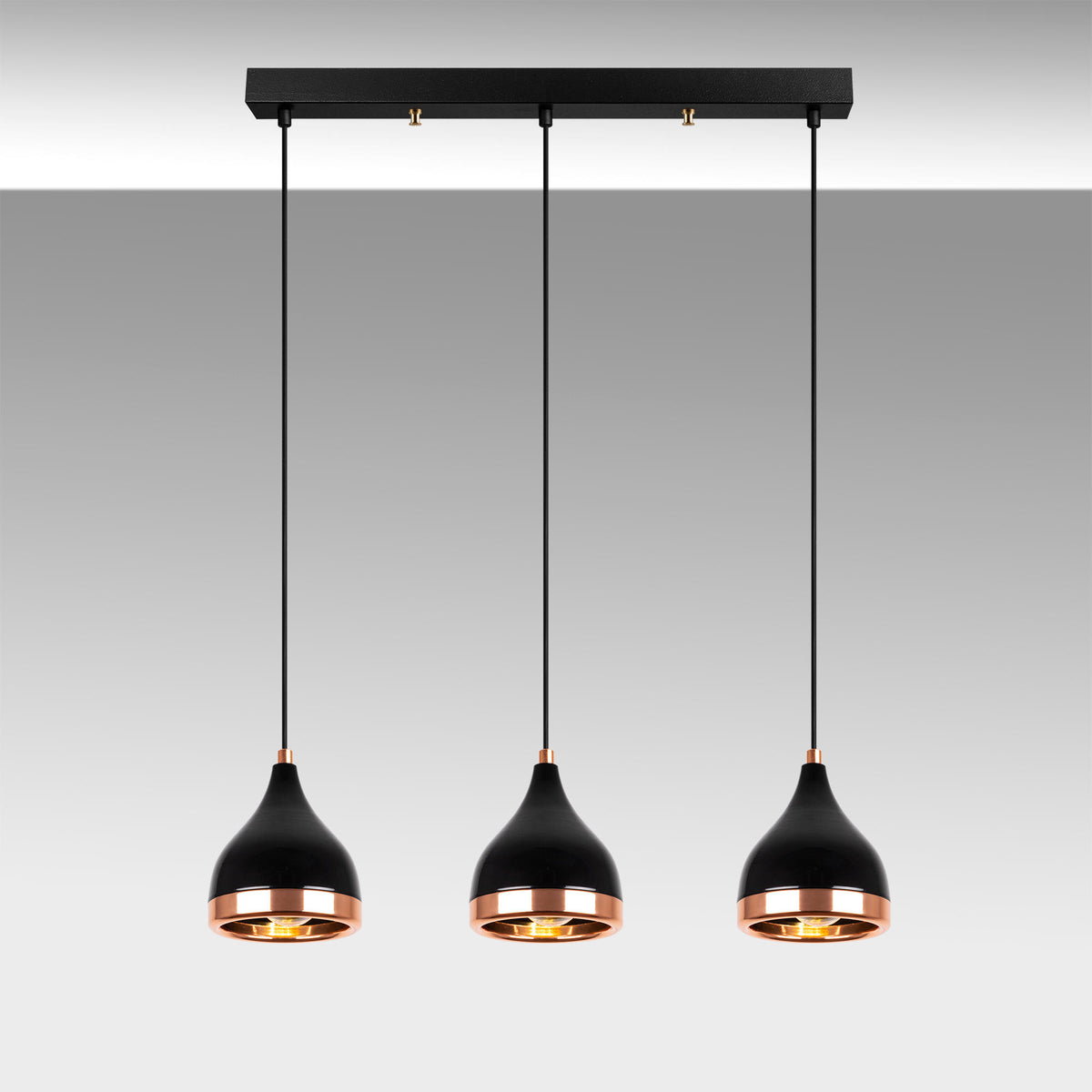 Yıldo Pendellampe - Schwarz
 Kupfer in Schwarz
 Kupfer präsentiert im Onlineshop von KAQTU Design AG. Pendelleuchte ist von Opviq