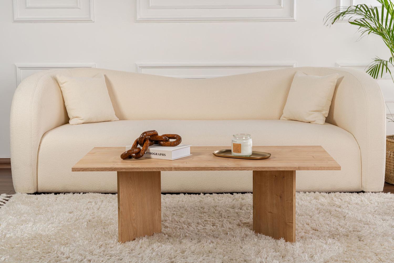 Sabin - Sapphire Oak in Saphir- Eiche präsentiert im Onlineshop von KAQTU Design AG. Beistelltisch ist von Nordure