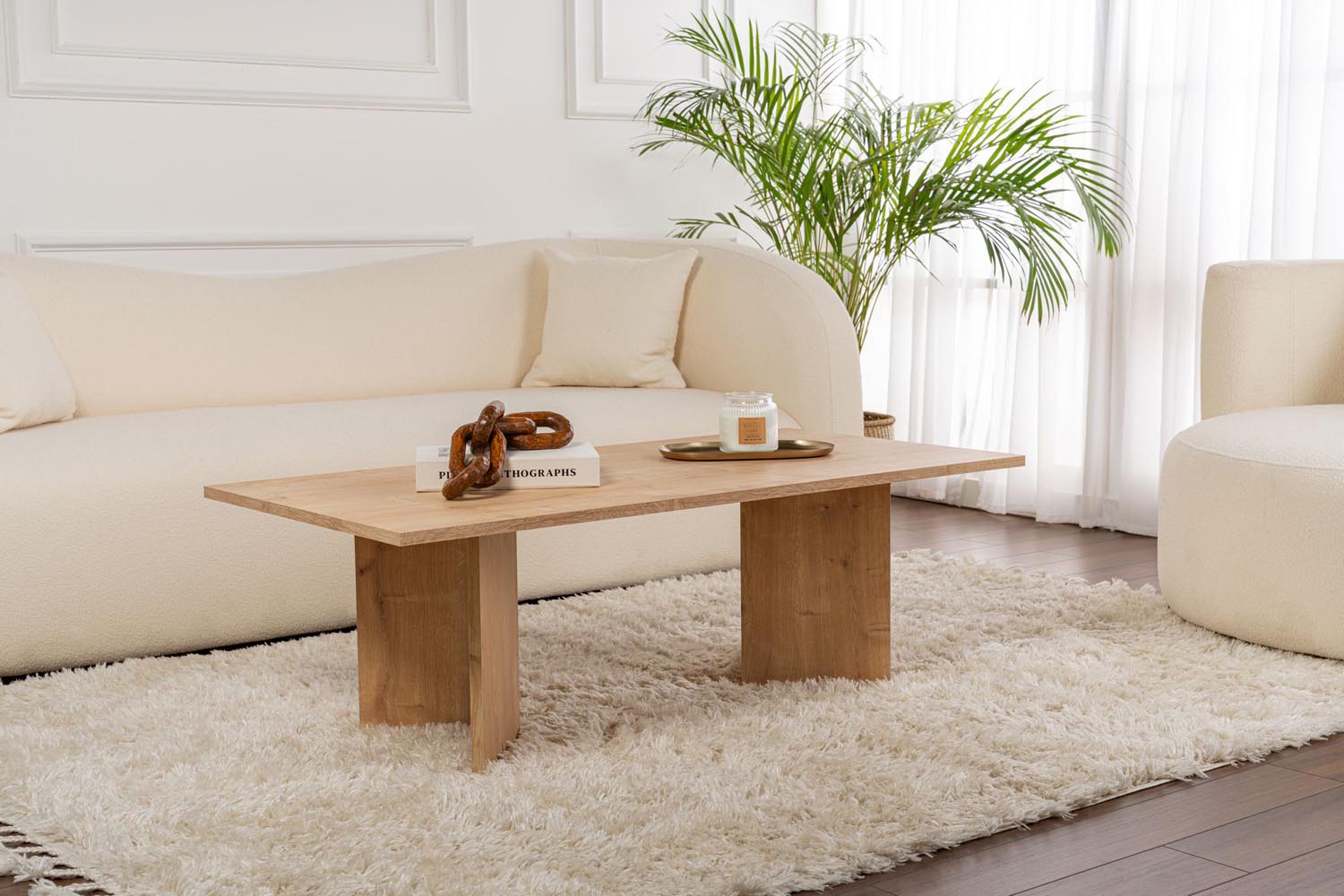 Sabin - Sapphire Oak in Saphir- Eiche präsentiert im Onlineshop von KAQTU Design AG. Beistelltisch ist von Nordure