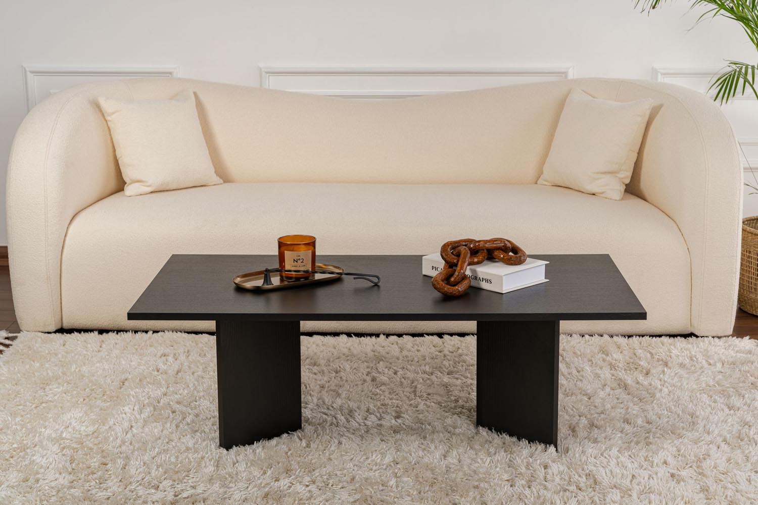 Sabin - Wood Black in Holz Schwarz präsentiert im Onlineshop von KAQTU Design AG. Beistelltisch ist von Nordure