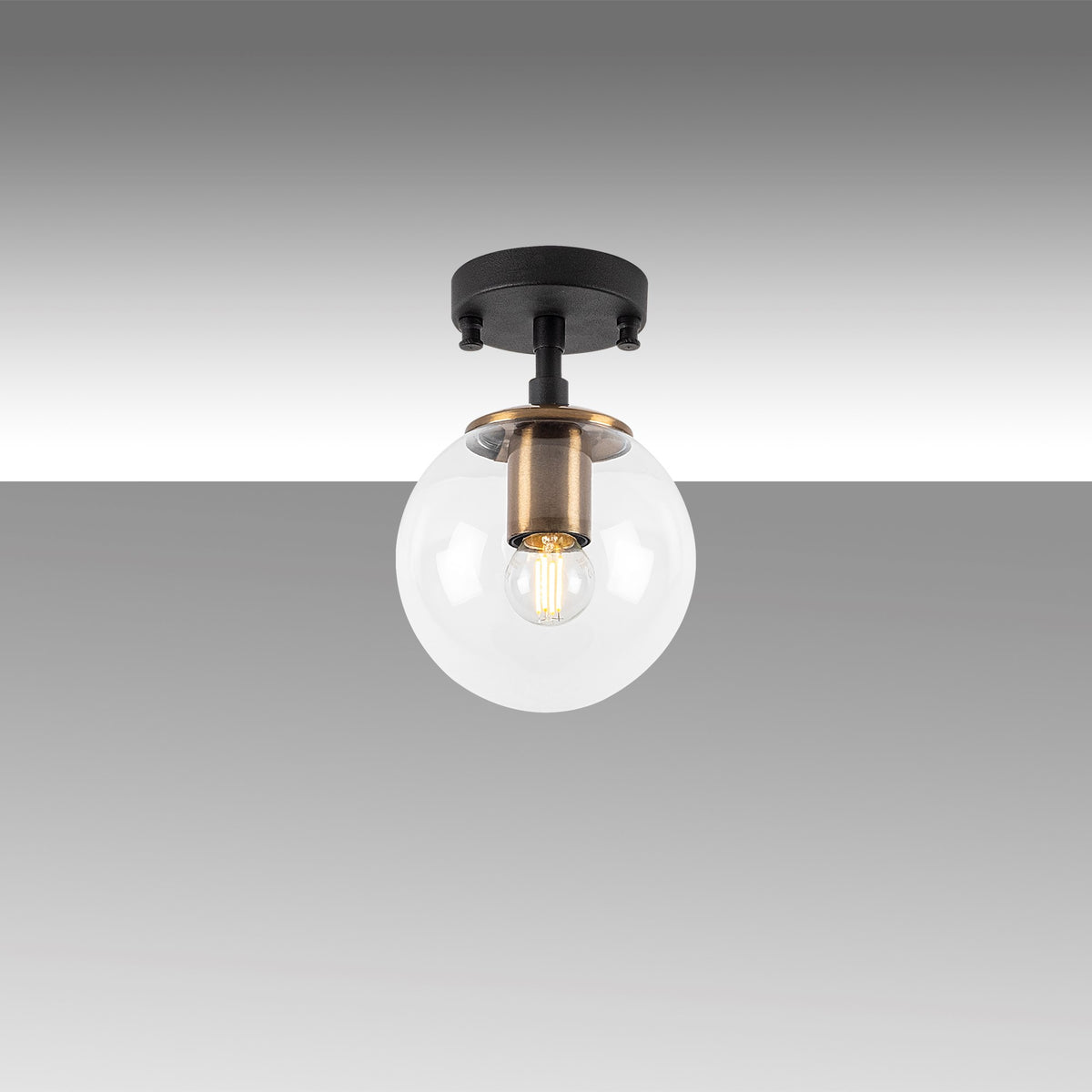 Atmaca Deckenlampe - Schwarz Antiquität in Schwarz Antiquität präsentiert im Onlineshop von KAQTU Design AG. Deckenleuchte ist von Opviq