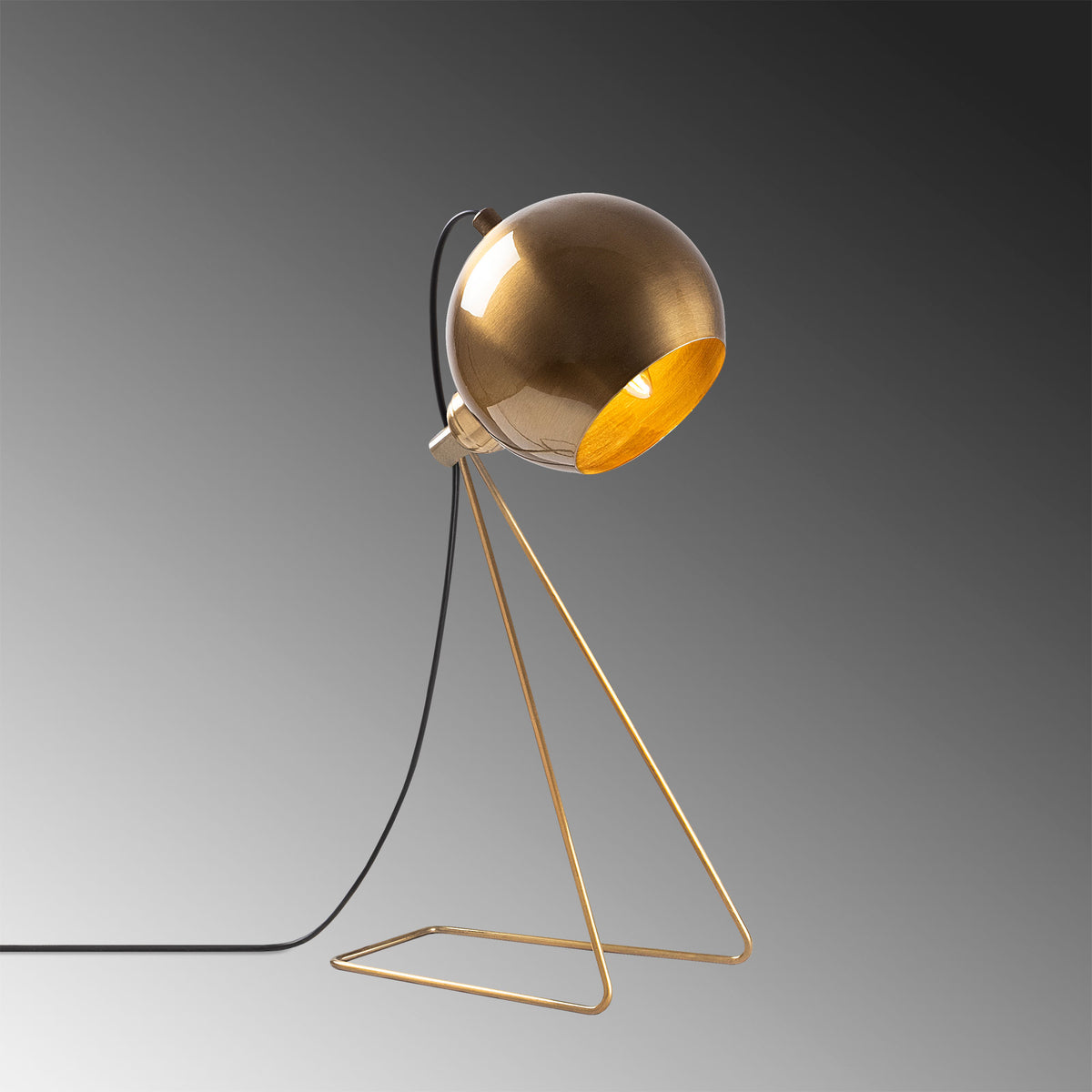 Mixed Tischleuchte - Vintage in Vintage präsentiert im Onlineshop von KAQTU Design AG. Tischleuchte ist von Opviq