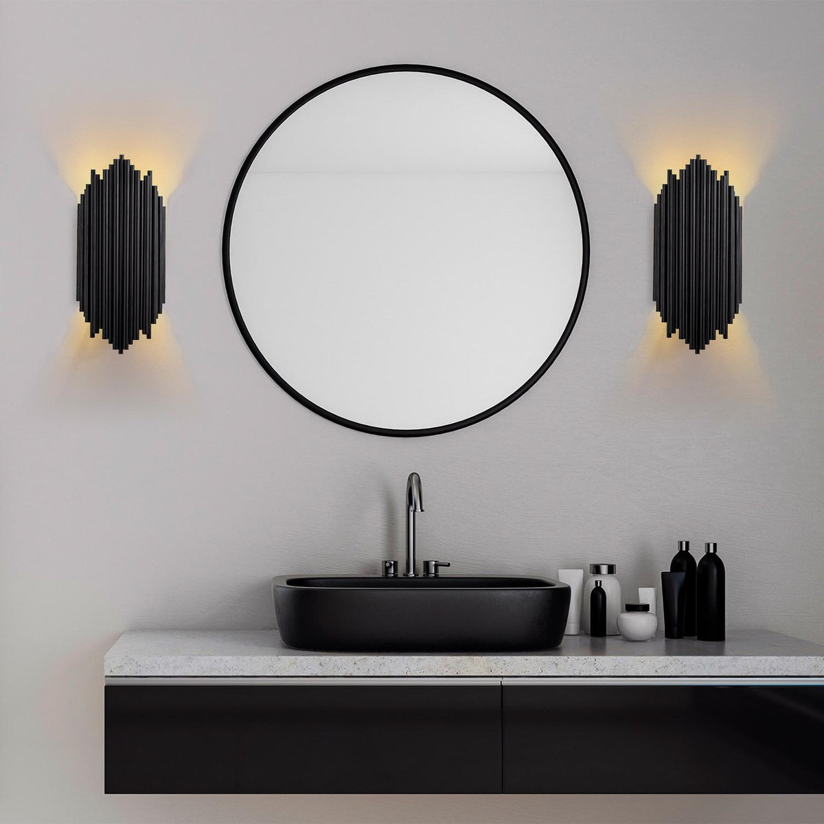 Kara Wandleuchte - Schwarz in Schwarz präsentiert im Onlineshop von KAQTU Design AG. Wandleuchte ist von Opviq