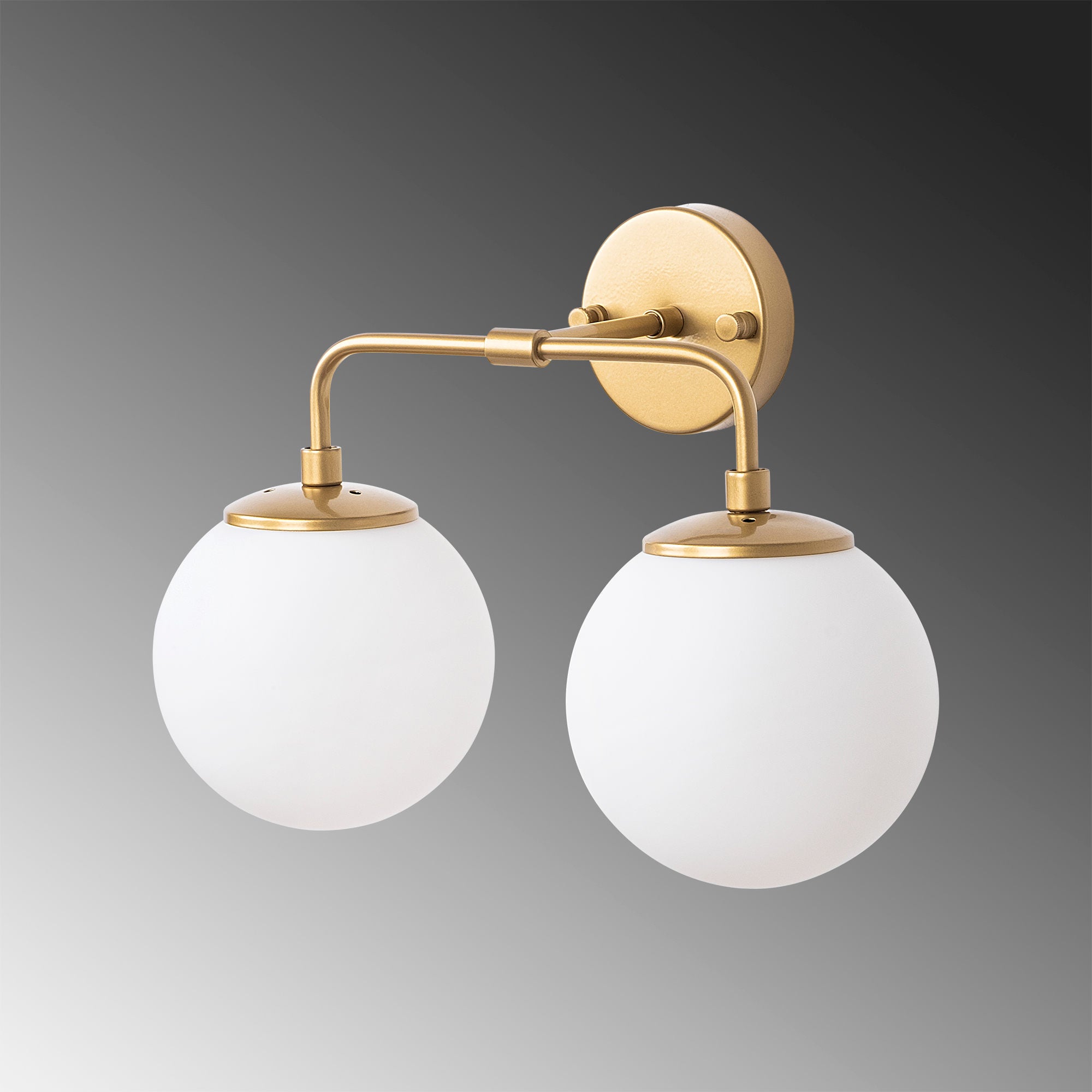 Horn - 12210 in Gold präsentiert im Onlineshop von KAQTU Design AG. Wandleuchte ist von Opviq