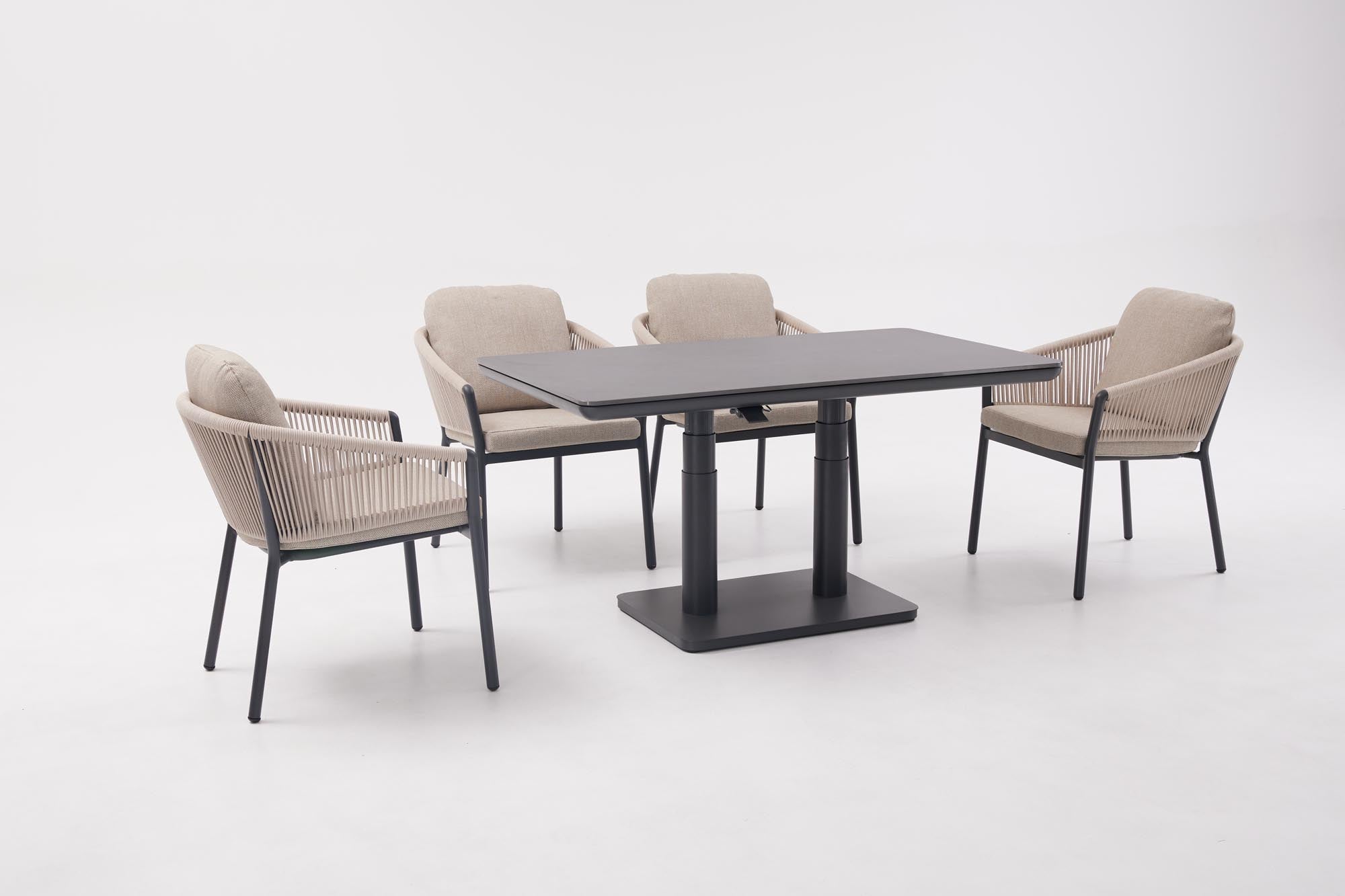 Moderner Loungetisch Aline von Be Garden, vielseitig einsetzbar, höhenverstellbar für optimale Nutzung im Garten, Maße 140x80x51/72 cm.
