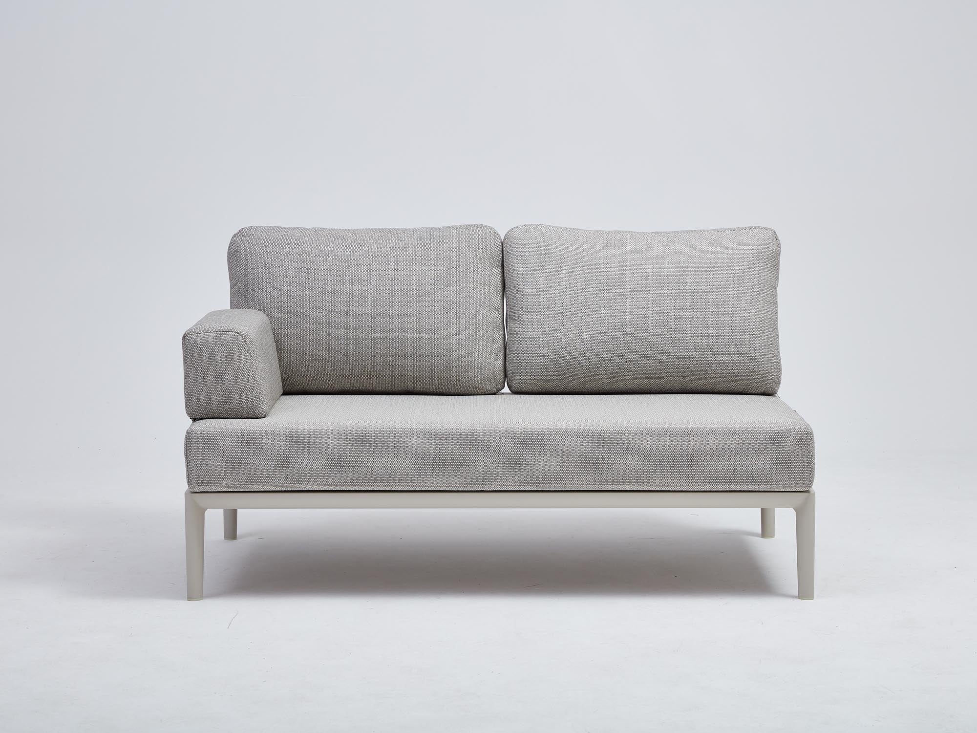 Beige Gartensofa 2-Sitzer ohne Armlehnen Fiore von Be Garden, ideal für entspannte Stunden im Garten oder auf der Terrasse.