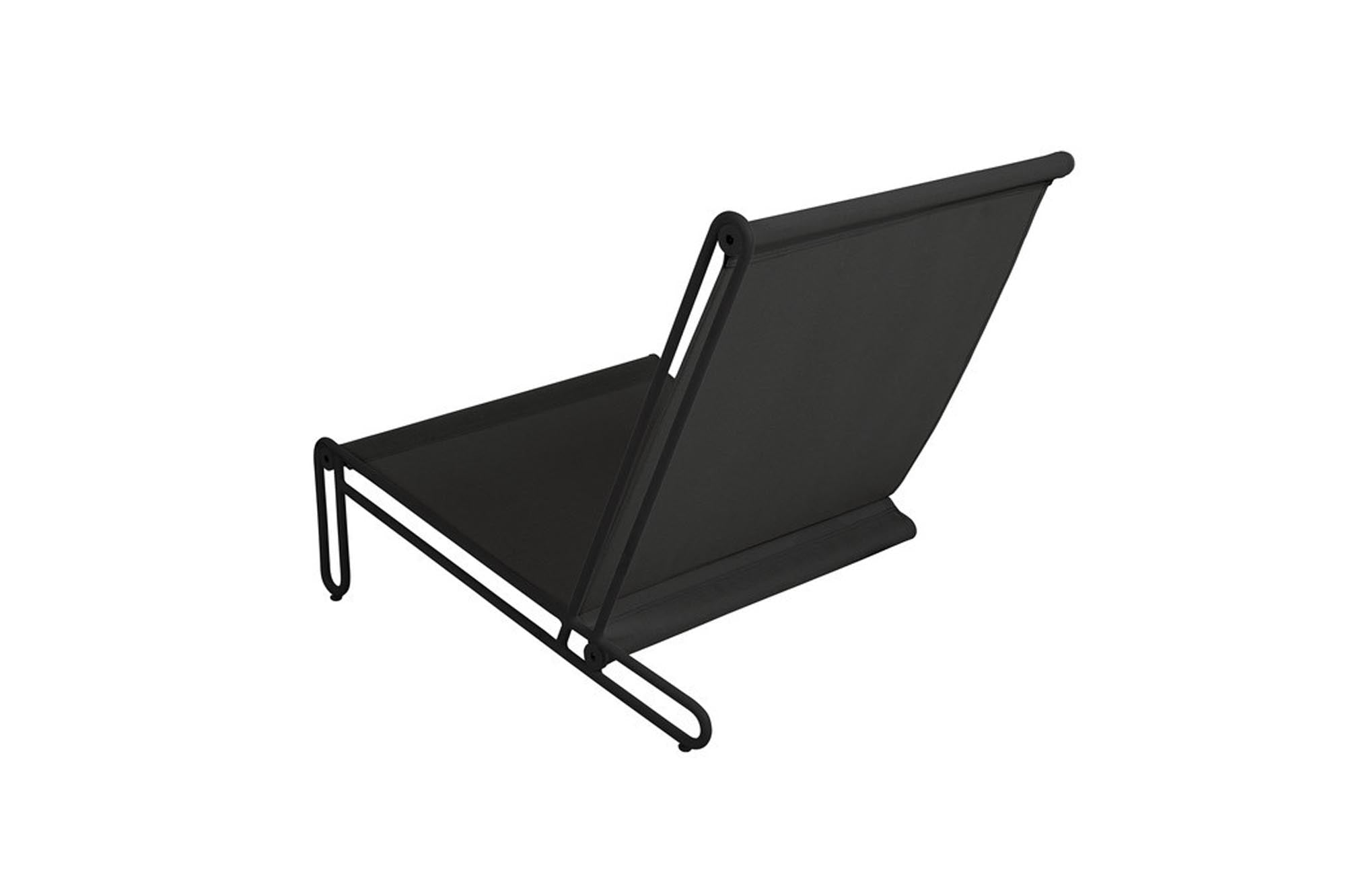 Stylischer Blixt Lounger von Be Garden, ideal für entspannte Stunden im Freien. Robuste Bauweise und modernes Design für jeden Garten.