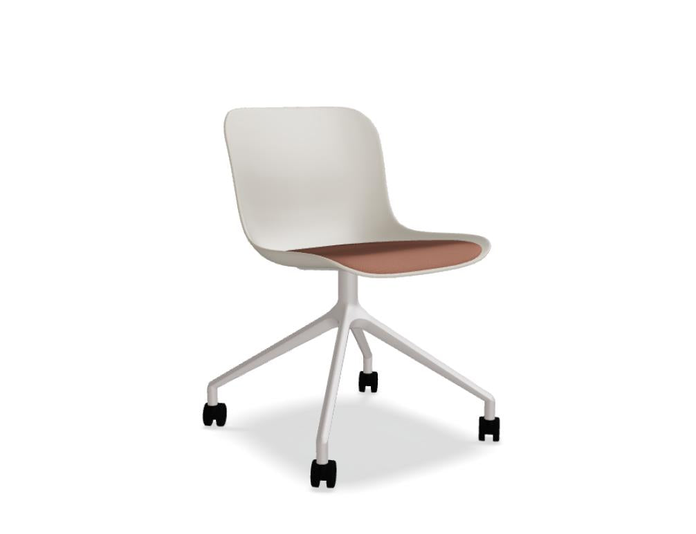 Baltic 2 Remix BLK3P19K - Stuhl Drehbasis in Beige präsentiert im Onlineshop von KAQTU Design AG. Drehstuhl ist von Mdd
