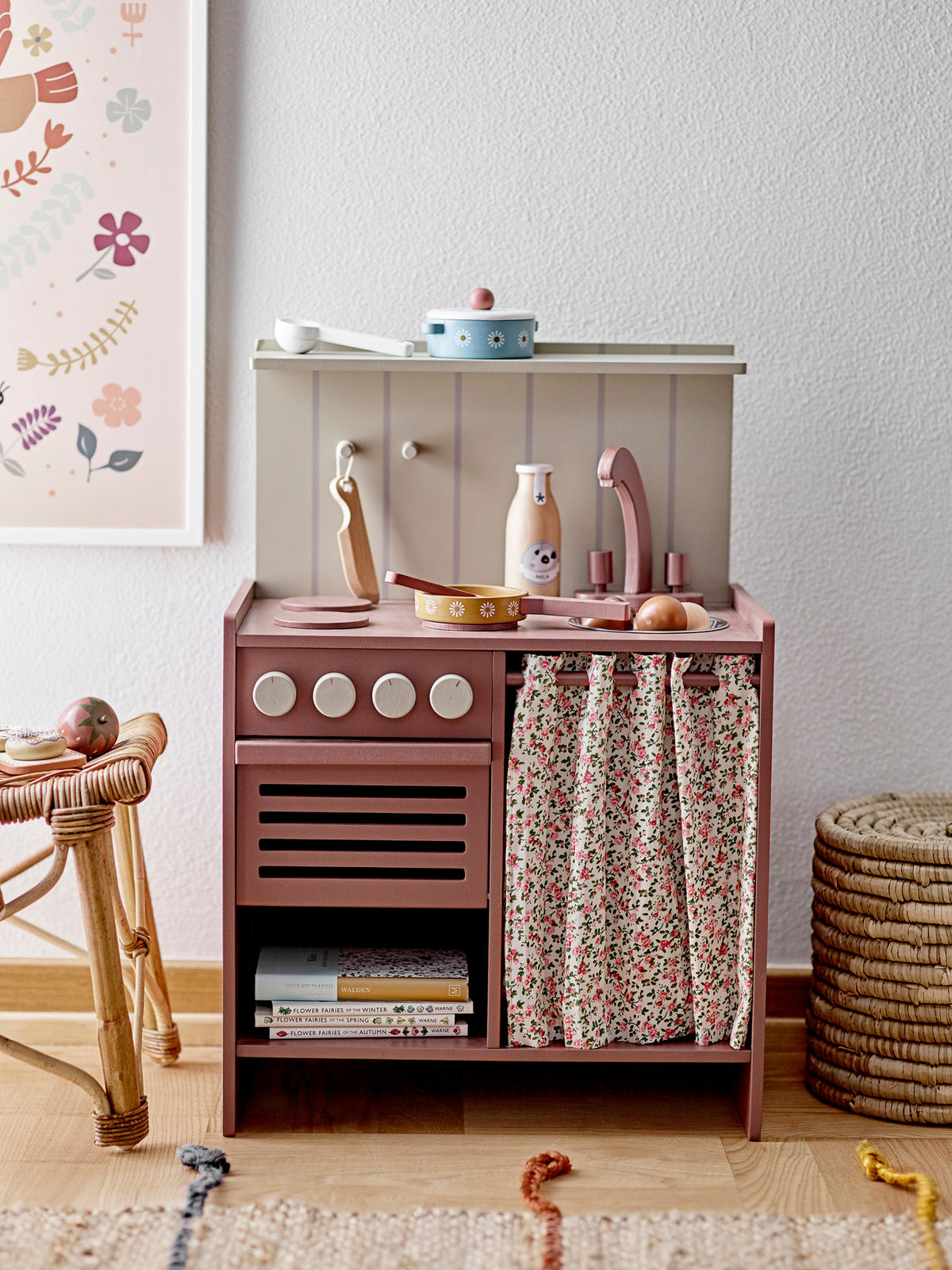 Pippi Mini-Ofen, Braun, MDF in Brown präsentiert im Onlineshop von KAQTU Design AG. Küche Kids ist von Bloomingville Mini