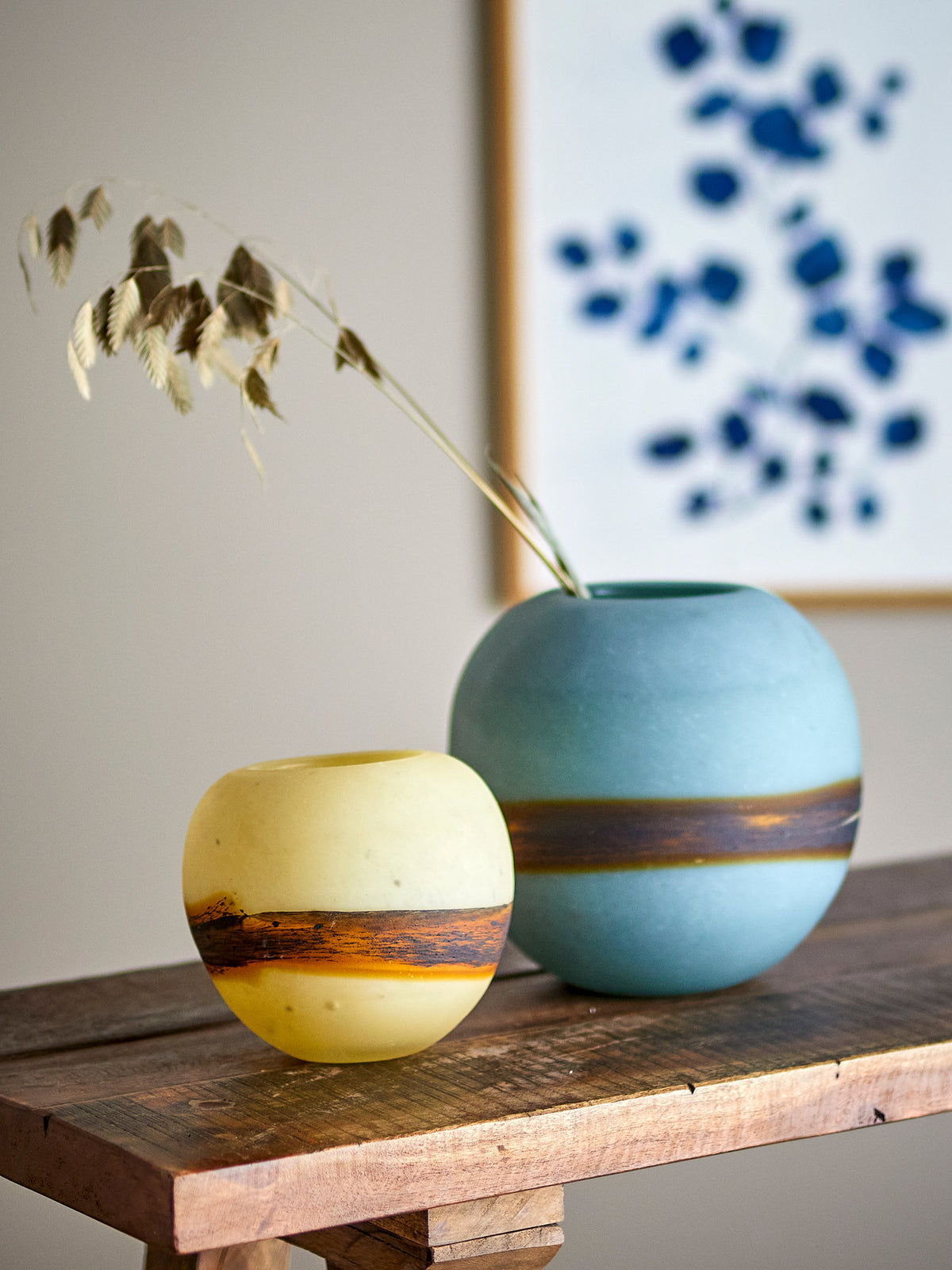 Melike Vase, Blue, Glas in Blue präsentiert im Onlineshop von KAQTU Design AG. Vase ist von Creative Collection