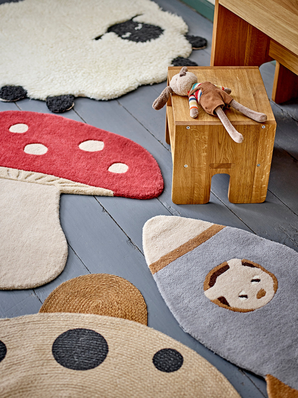 Dolly Teppich, Weiss, Wolle in Weiss präsentiert im Onlineshop von KAQTU Design AG. Teppich ist von Bloomingville Mini