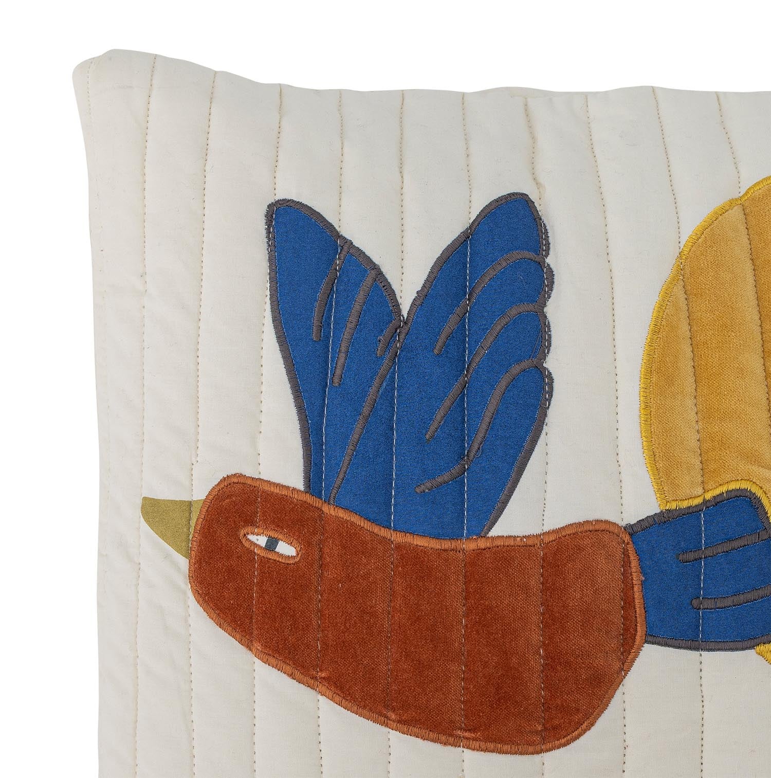Colorine Kissen, Natur, Baumwolle in Natur präsentiert im Onlineshop von KAQTU Design AG. Kissen ist von Bloomingville Mini