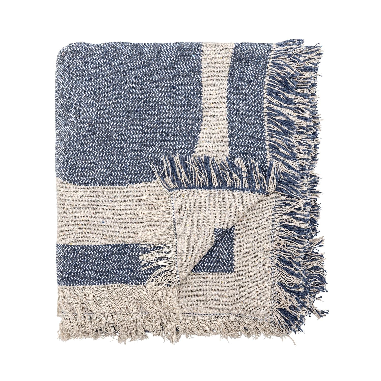 Ethan Decke, Blau, Recycelte Baumwolle in Blau präsentiert im Onlineshop von KAQTU Design AG. Bettüberwurf ist von Bloomingville