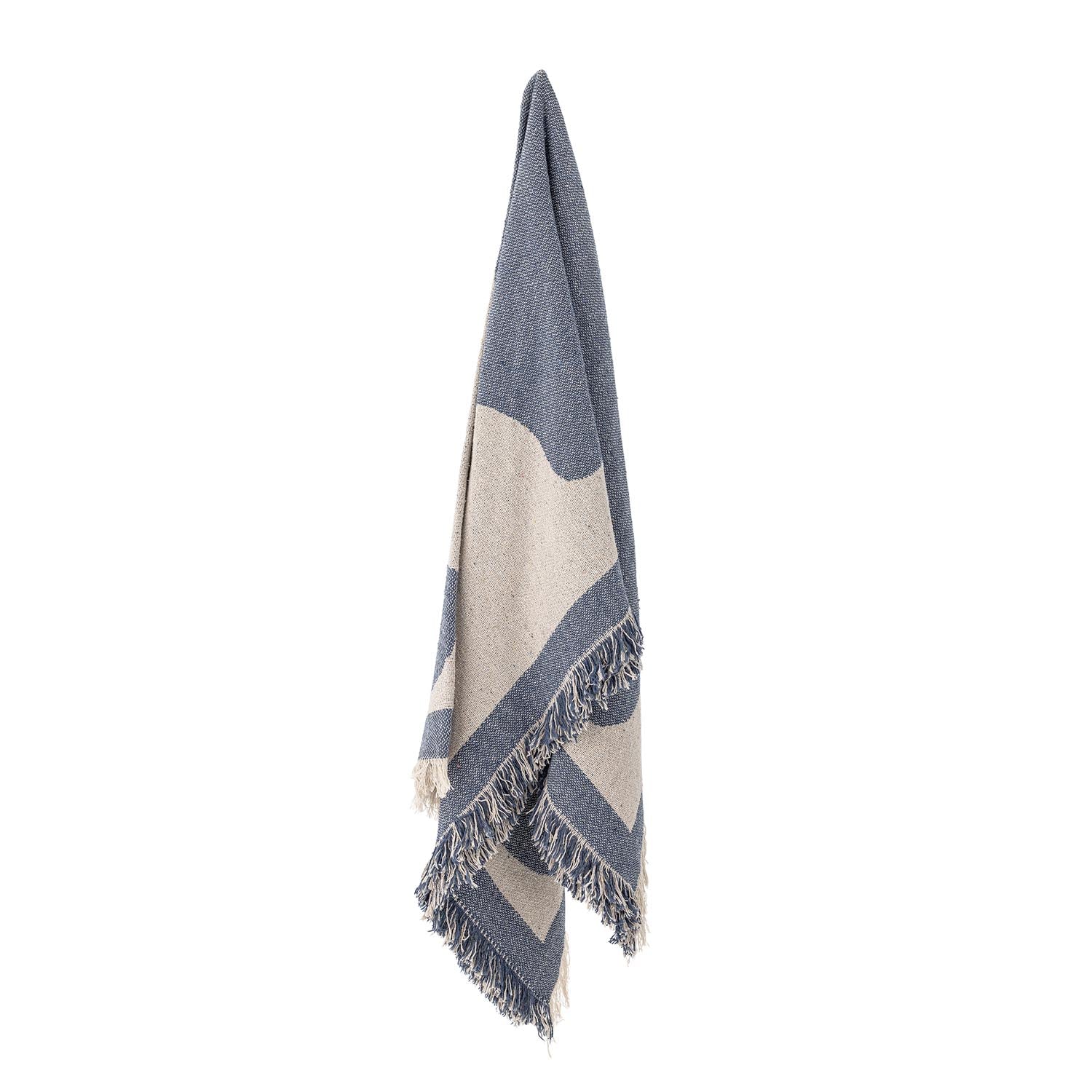 Ethan Decke, Blau, Recycelte Baumwolle in Blau präsentiert im Onlineshop von KAQTU Design AG. Bettüberwurf ist von Bloomingville