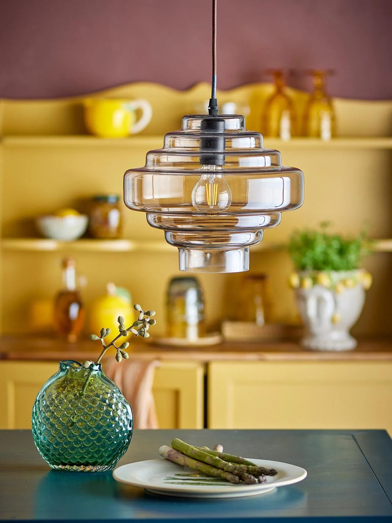Ilua Hängeleuchte, Braun, Glas in Braun präsentiert im Onlineshop von KAQTU Design AG. Pendelleuchte ist von Creative Collection