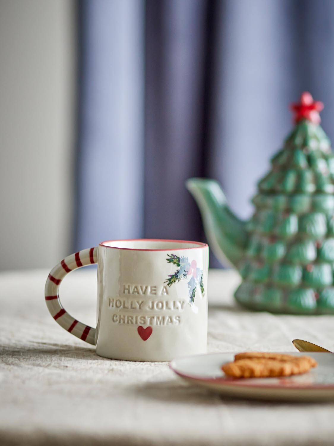 Jovida Tasse, Natur, Steingut in Nature präsentiert im Onlineshop von KAQTU Design AG. Tasse ist von Bloomingville