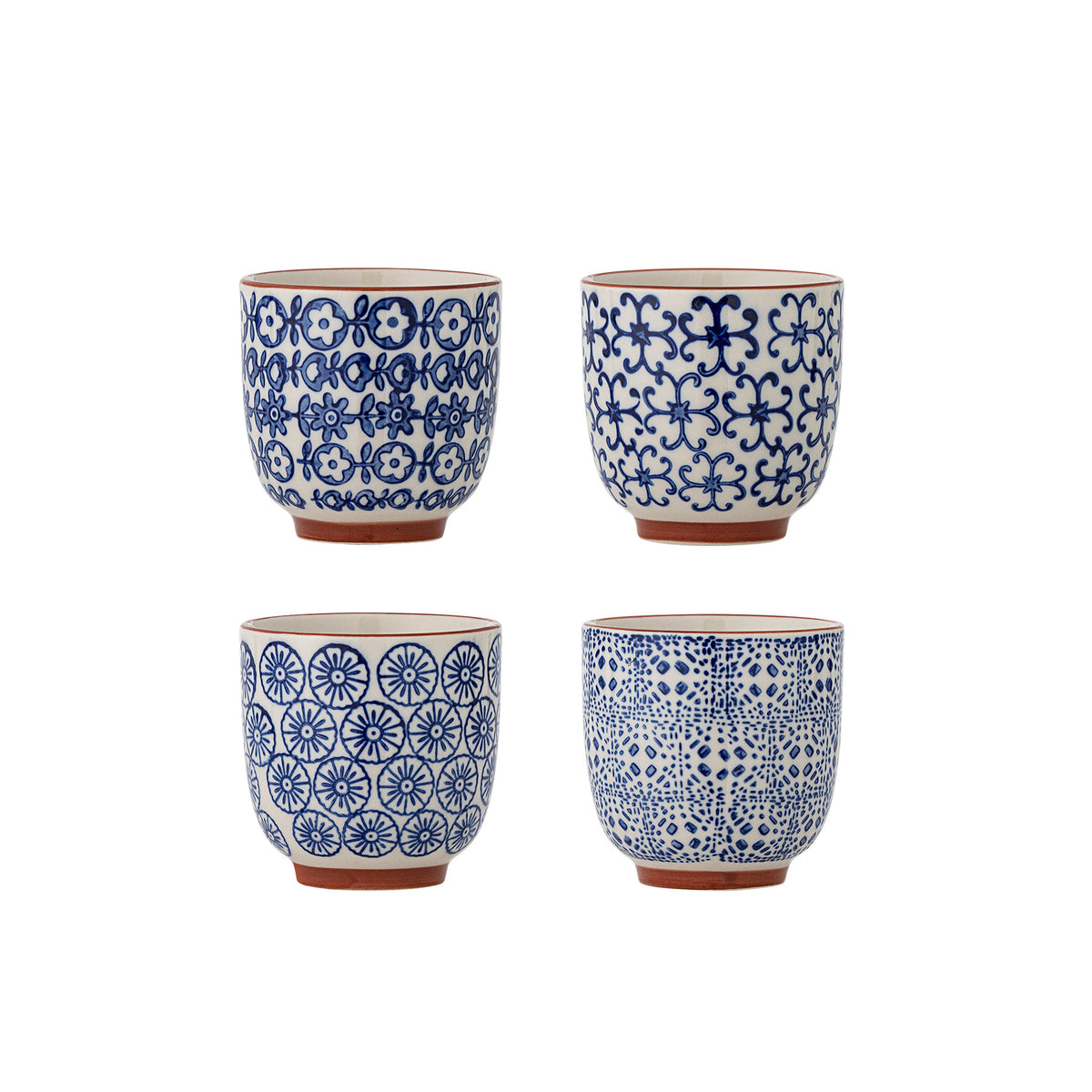 Karine Tasse, Blau, Steingut in Blue präsentiert im Onlineshop von KAQTU Design AG. Tasse ist von Bloomingville