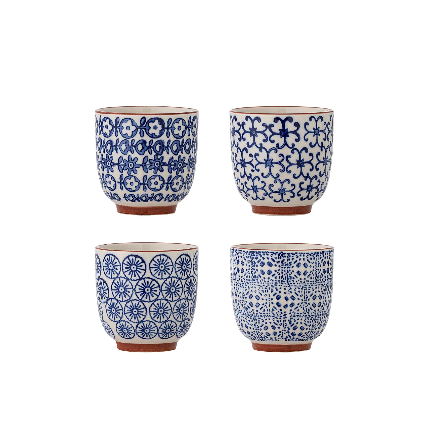 Karine Tasse, Blau, Steingut in Blue präsentiert im Onlineshop von KAQTU Design AG. Tasse ist von Bloomingville