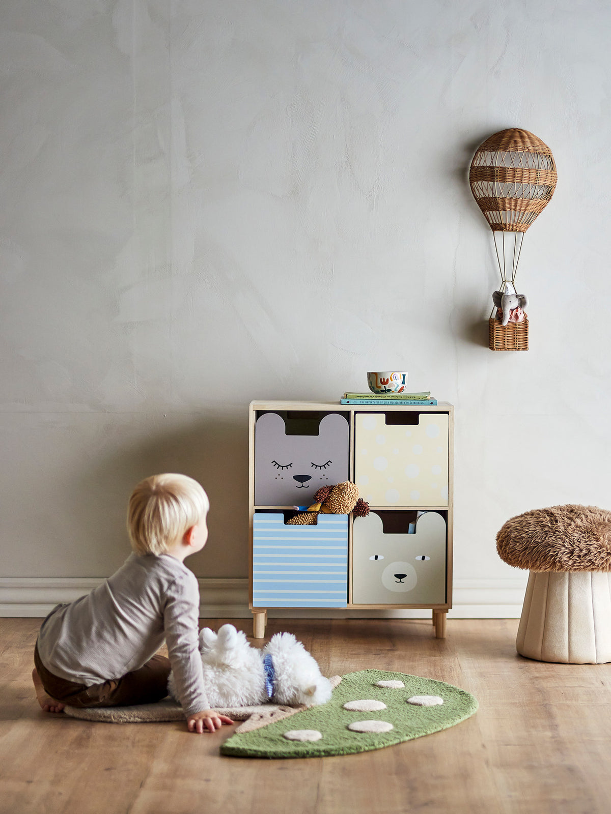 Mushroom Teppich, Grün, Wolle in Green präsentiert im Onlineshop von KAQTU Design AG. Teppich ist von Bloomingville Mini