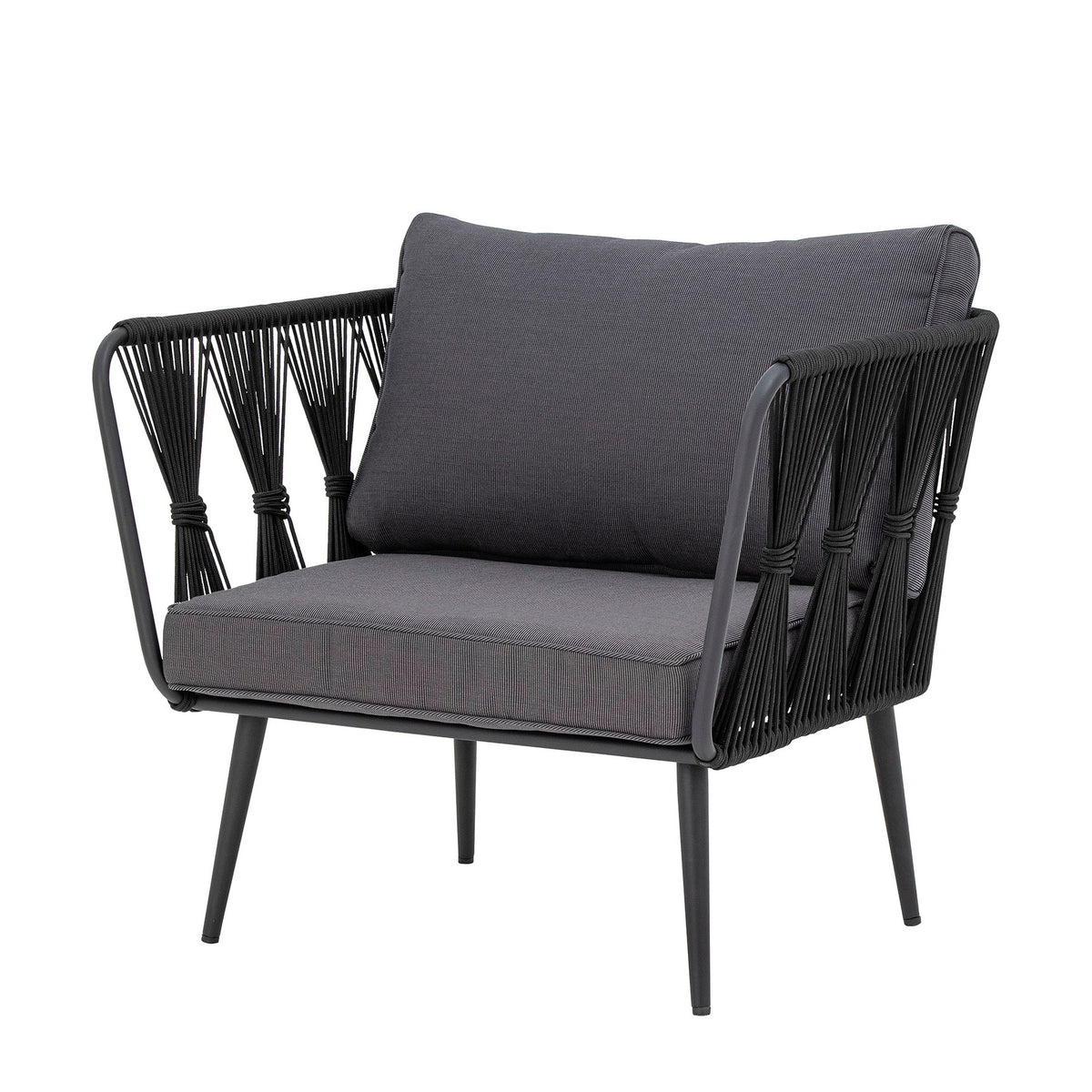 Pavone Loungesessel, Schwarz, Metall in Black präsentiert im Onlineshop von KAQTU Design AG. Outdoor-Sessel mit Armlehnen ist von Bloomingville