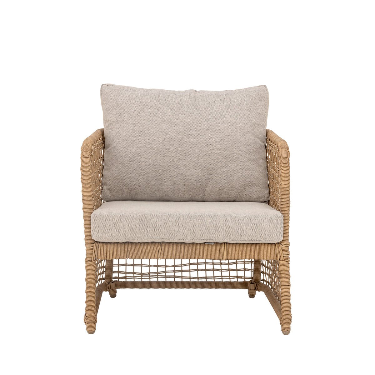 Penzano Loungesessel, Natur, Polyrattan in Natur präsentiert im Onlineshop von KAQTU Design AG. Outdoor-Sessel mit Armlehnen ist von Bloomingville