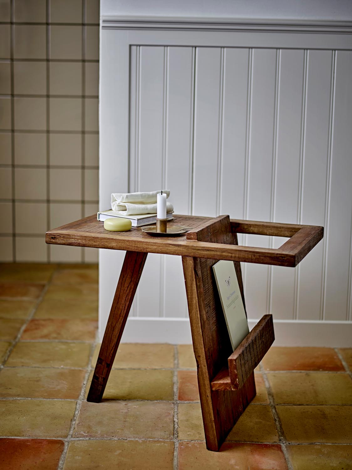 Villum Beistelltisch, Braun, Recyceltes Holz in Brown präsentiert im Onlineshop von KAQTU Design AG. Standregal ist von Creative Collection