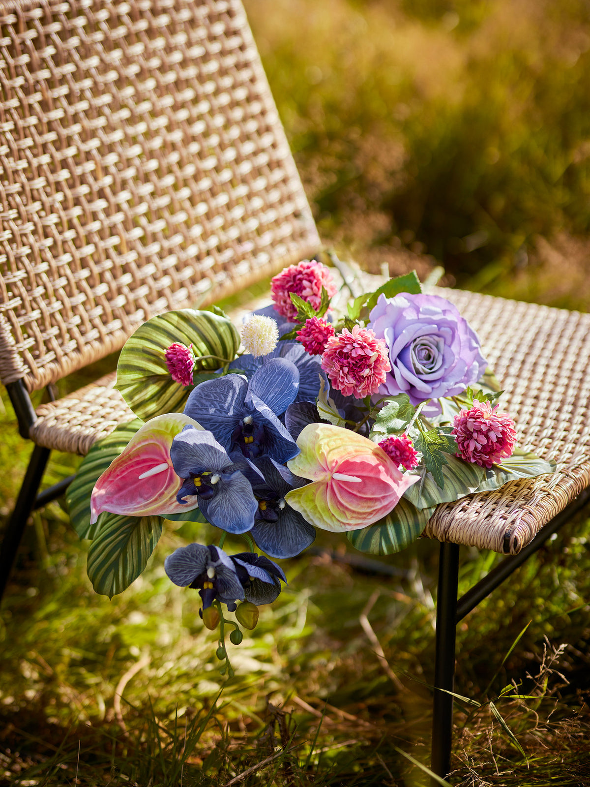 Vallone Loungesessel, Natur, Polyrattan in Natur präsentiert im Onlineshop von KAQTU Design AG. Outdoor-Sessel mit Armlehnen ist von Bloomingville